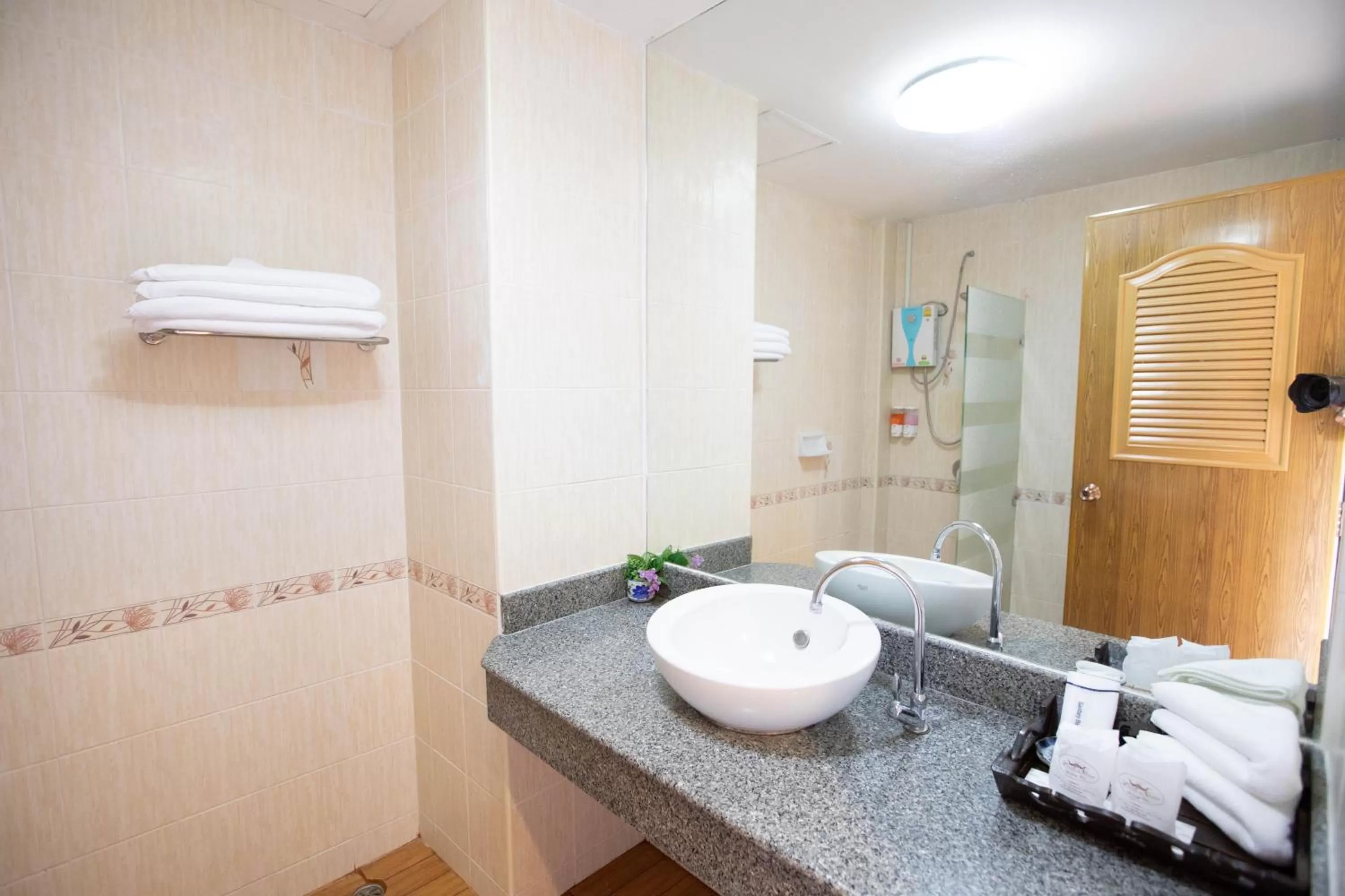 Bathroom in Luckswan Resort Chiang Rai - SHA Extra Plus