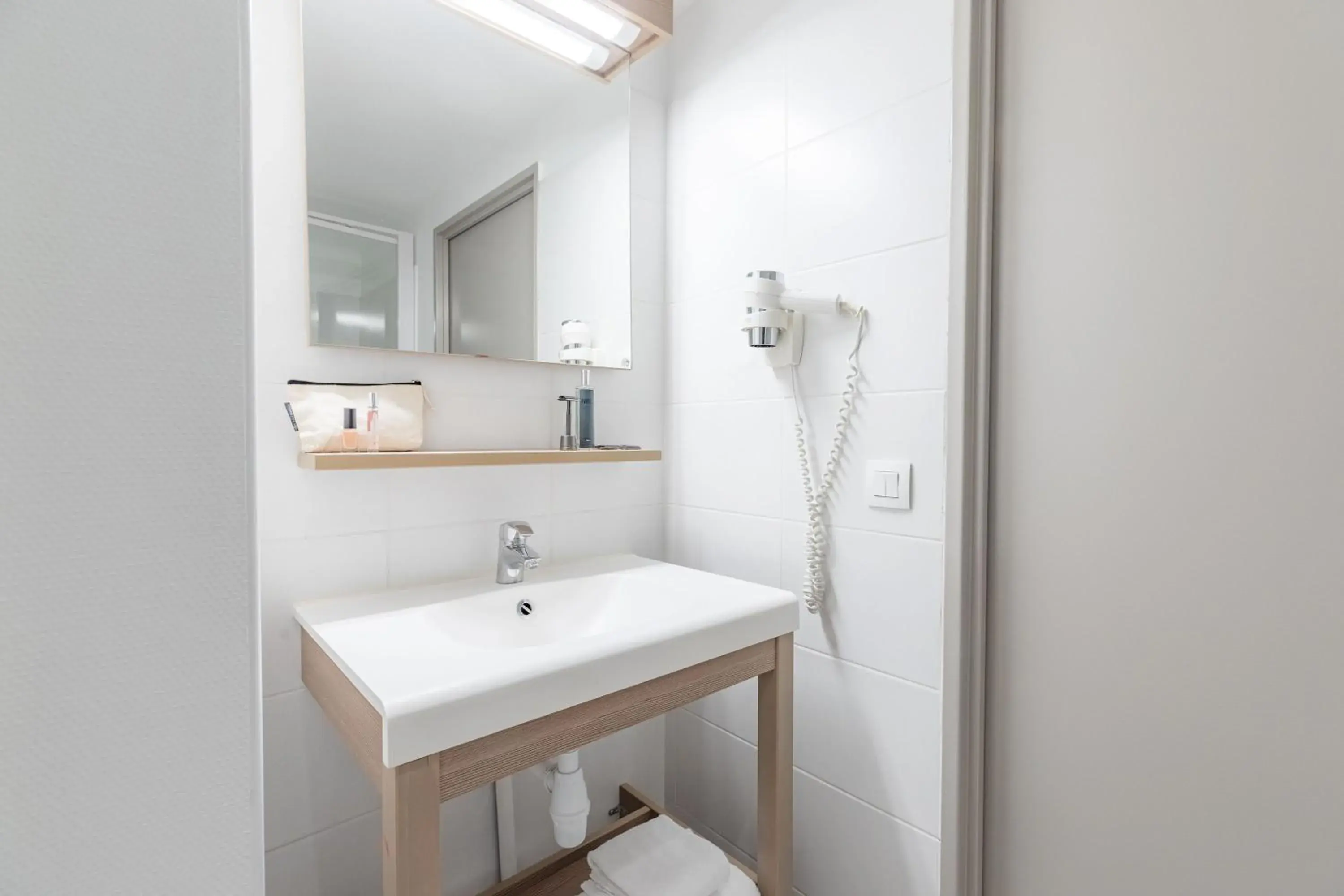 Shower, Bathroom in Appart'City Valence Centre