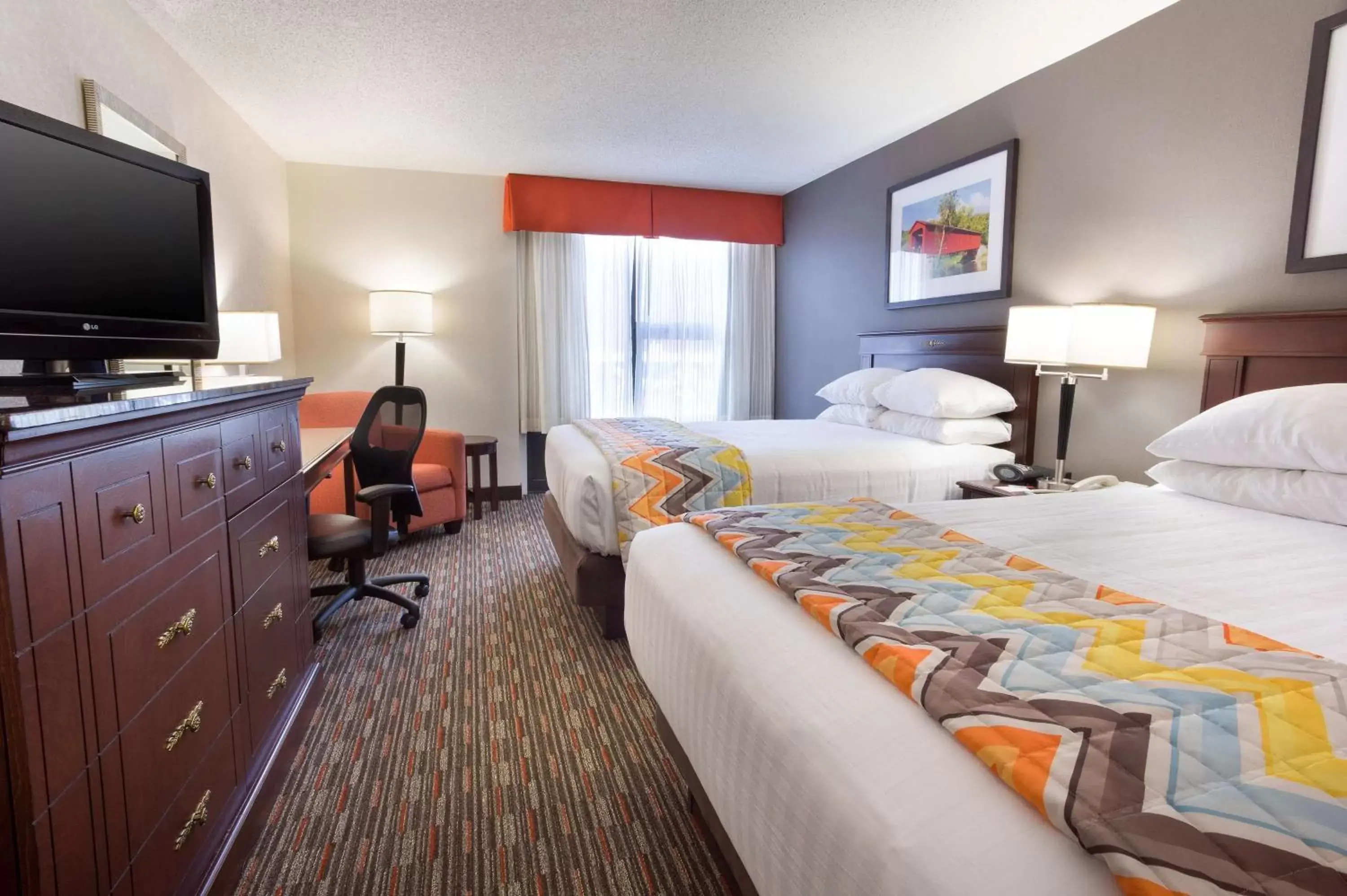 Deluxe Room with 2 Double Beds in Pear Tree Inn Terre Haute Deluxe Room with 2 Double Beds in Pear Tree Inn Terre Haute