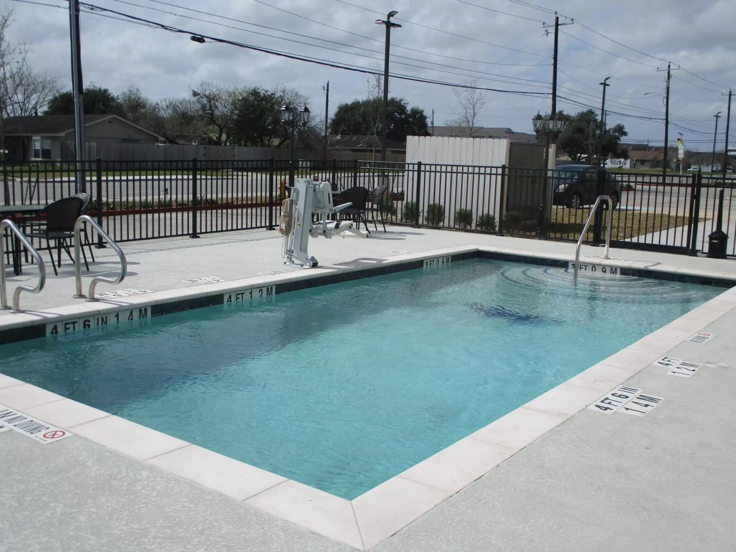 Swimming Pool in Studio 6-Corpus Christi, TX