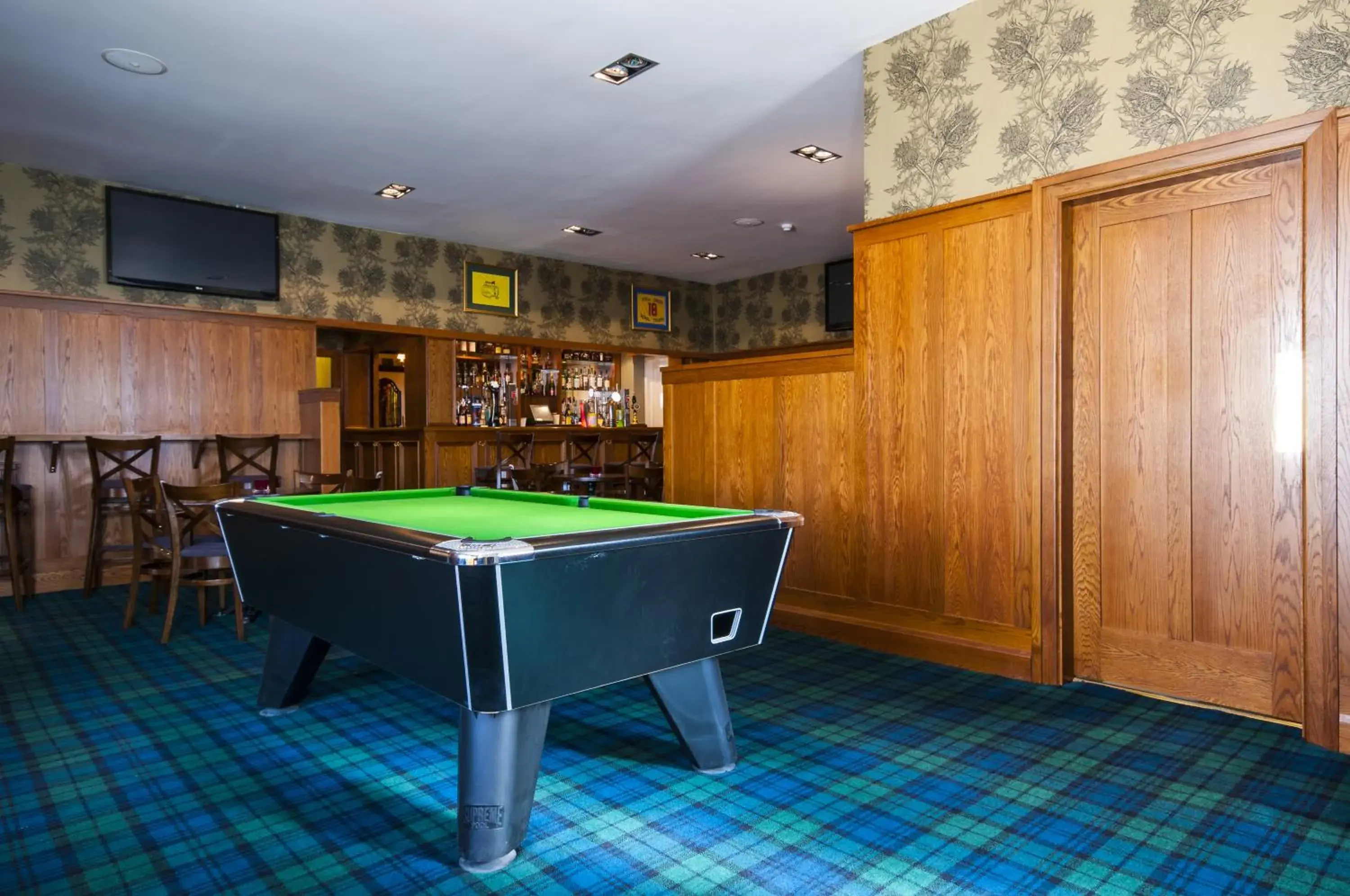 Lounge or bar, Billiards in South Beach Hotel