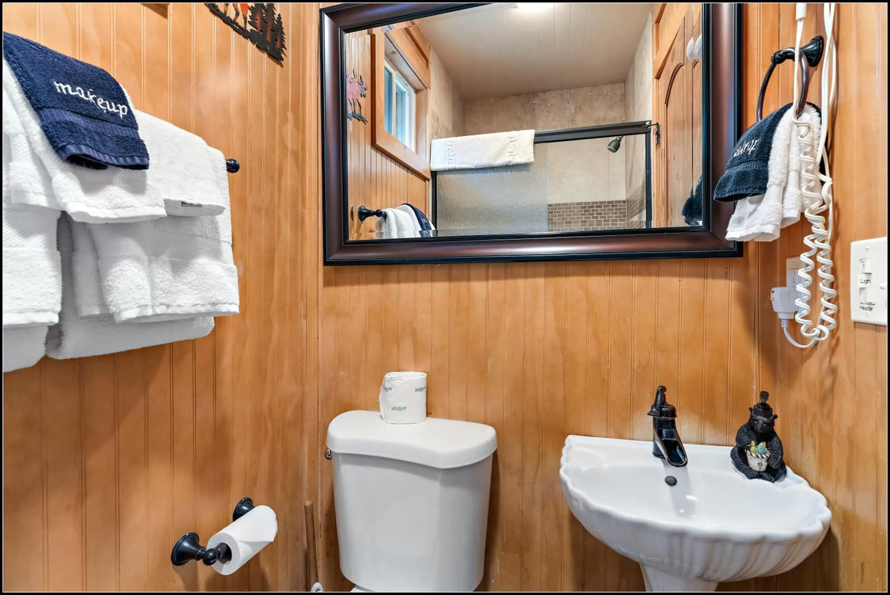 Shower, Bathroom in Brundage Bungalows