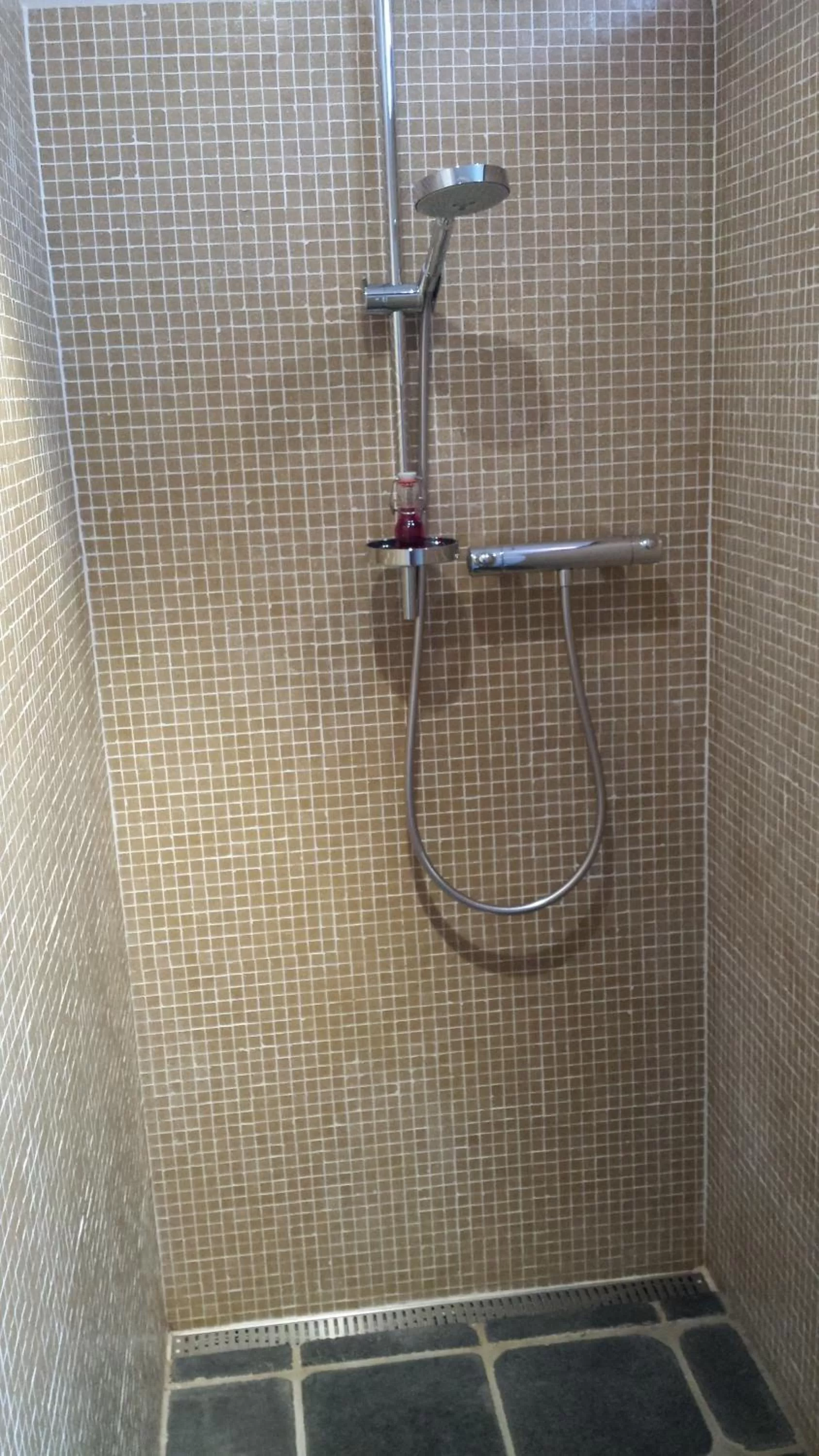 Shower in B&B Le Briquemont