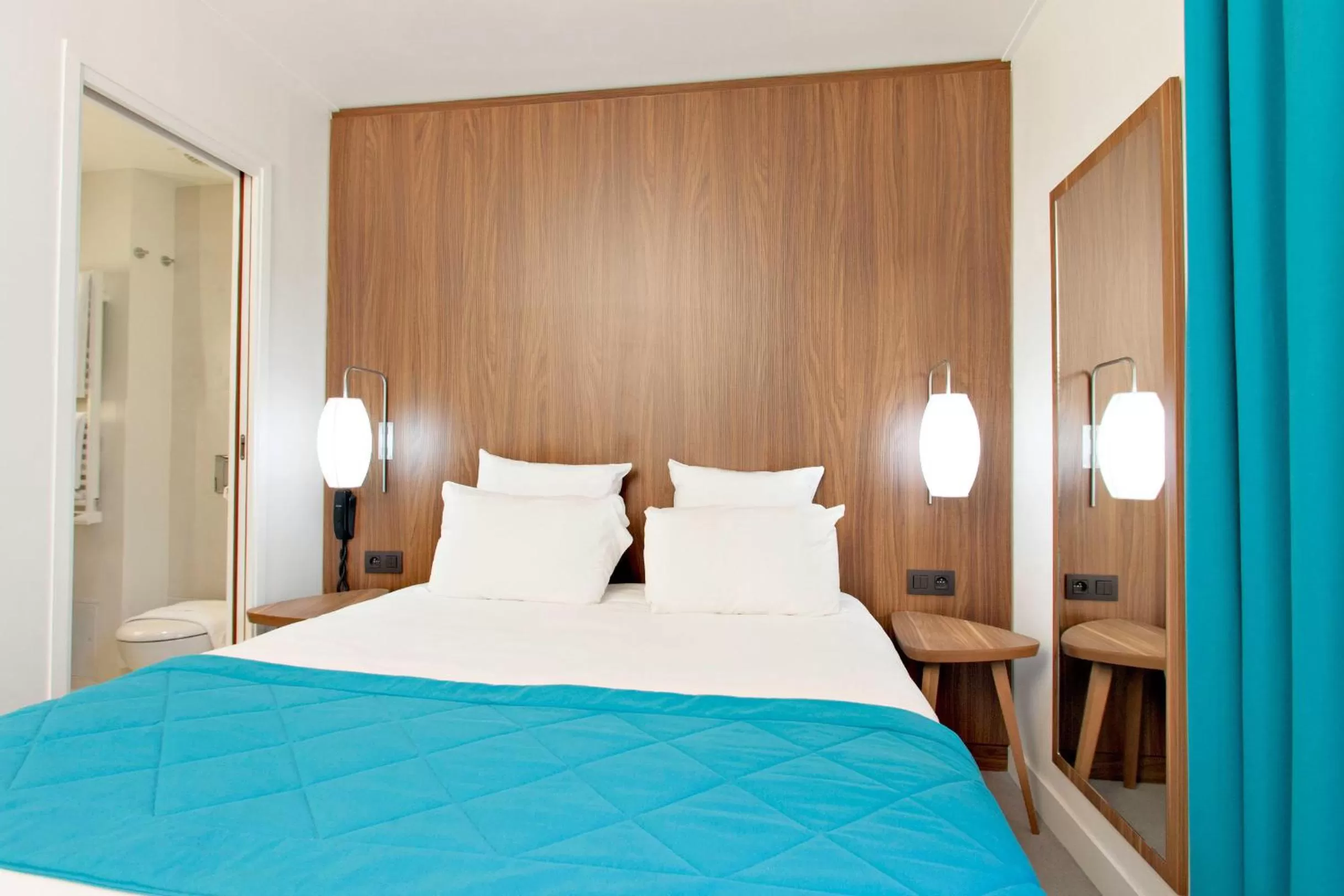 Bedroom, Bed in Best Western Plus 61 Paris Nation Hotel