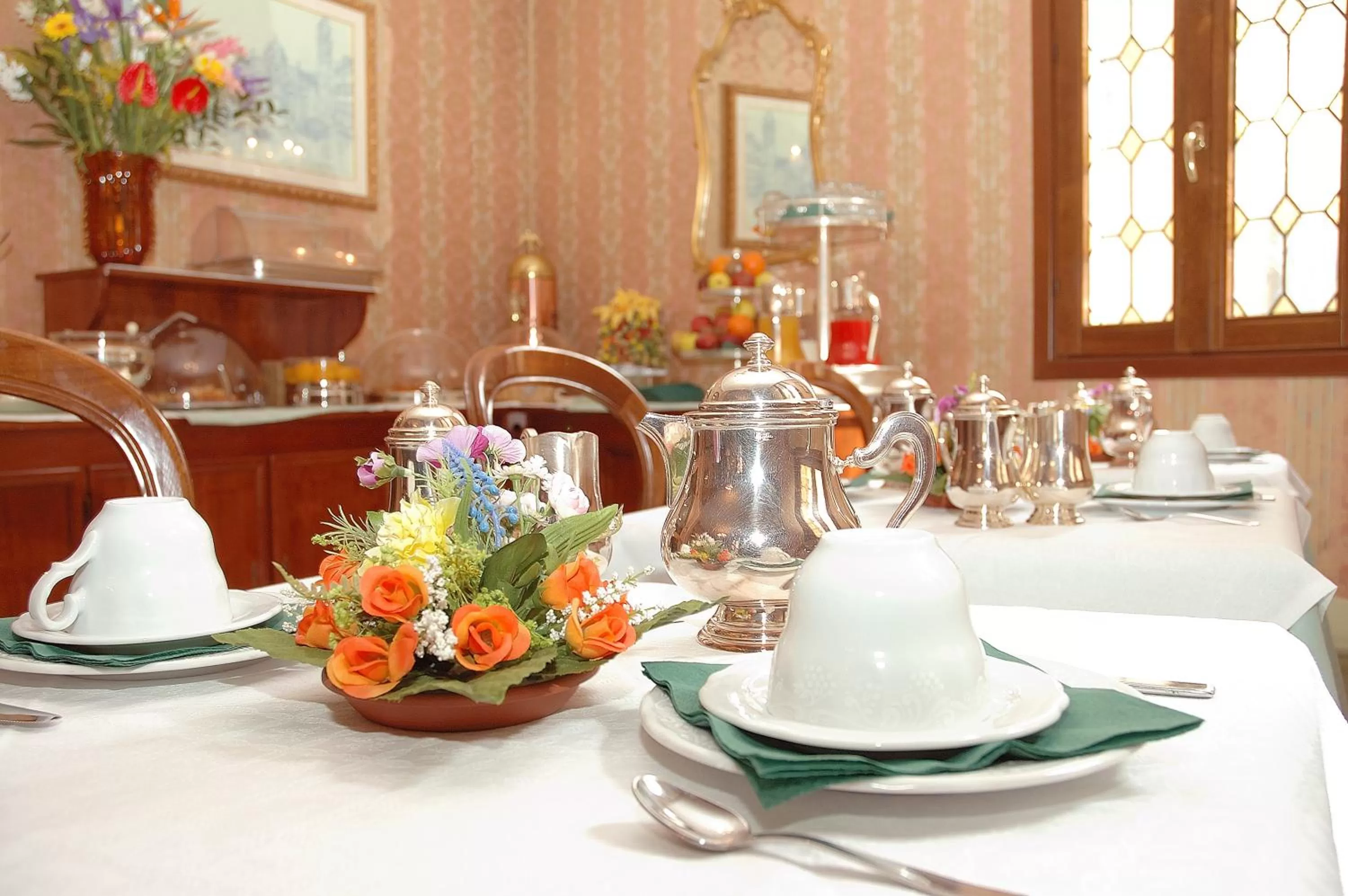 Restaurant/places to eat in Antica Locanda al Gambero