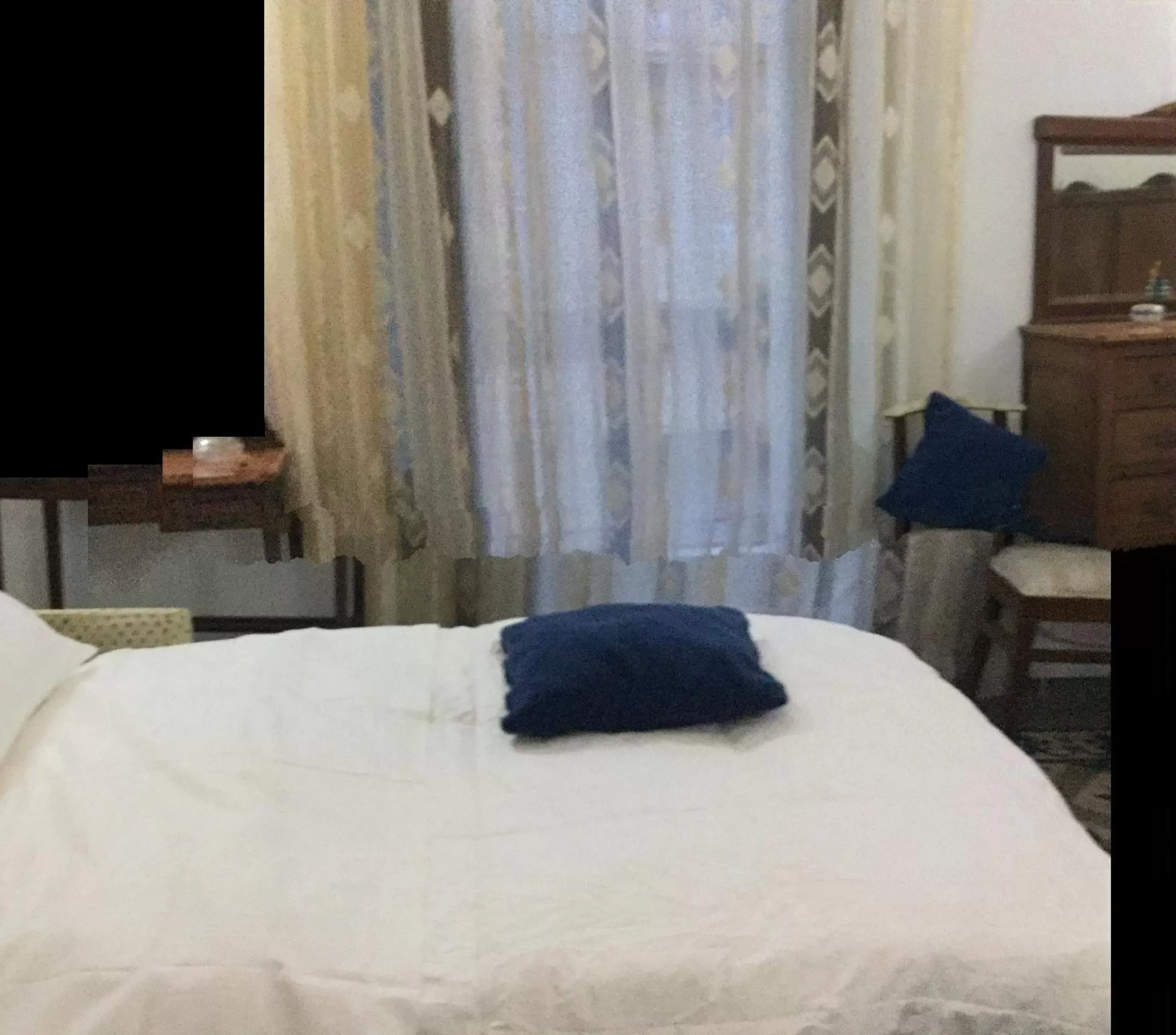 Bed in Crispi Accomodation B&B