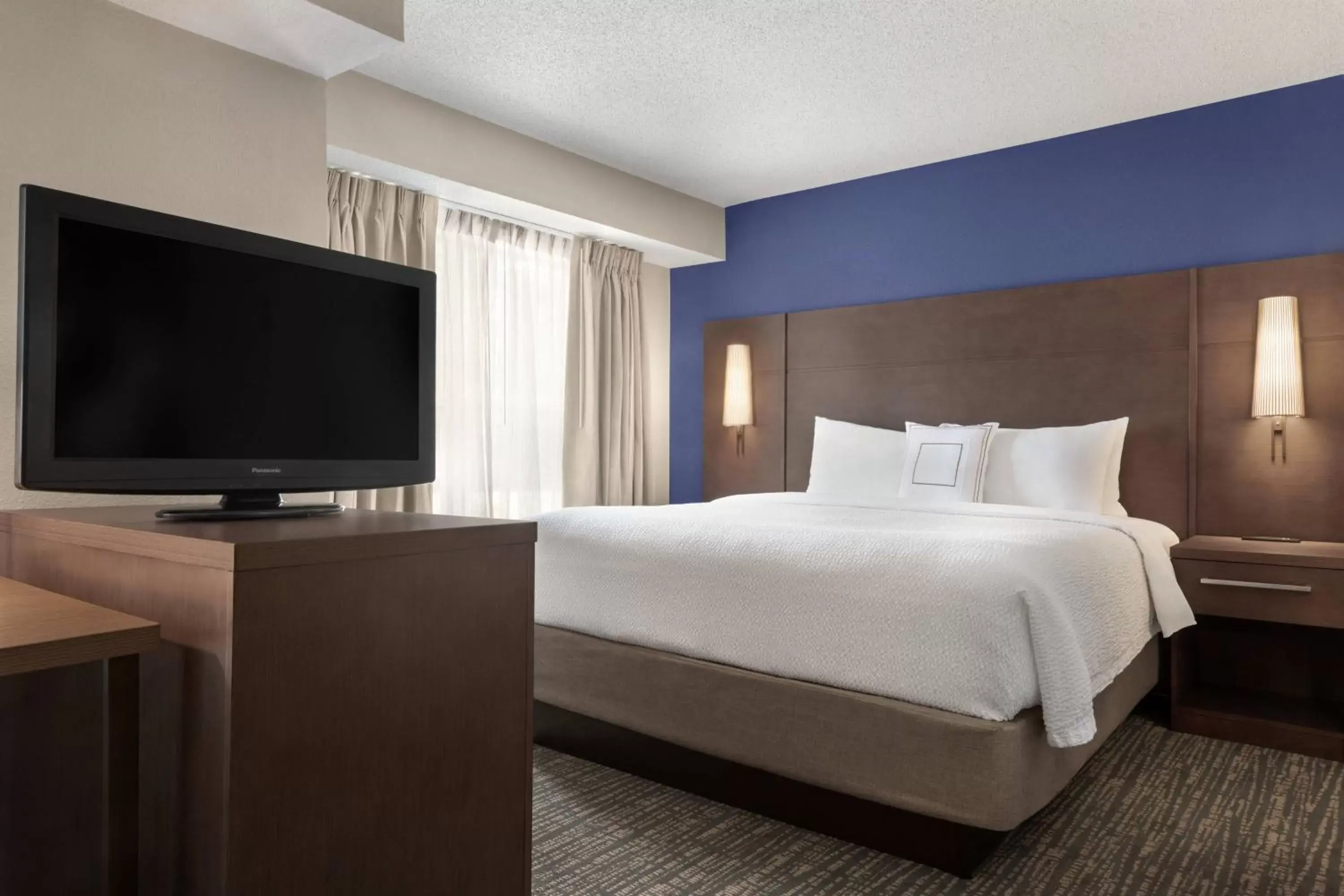 Bedroom, Bed in Residence Inn Kansas City Independence