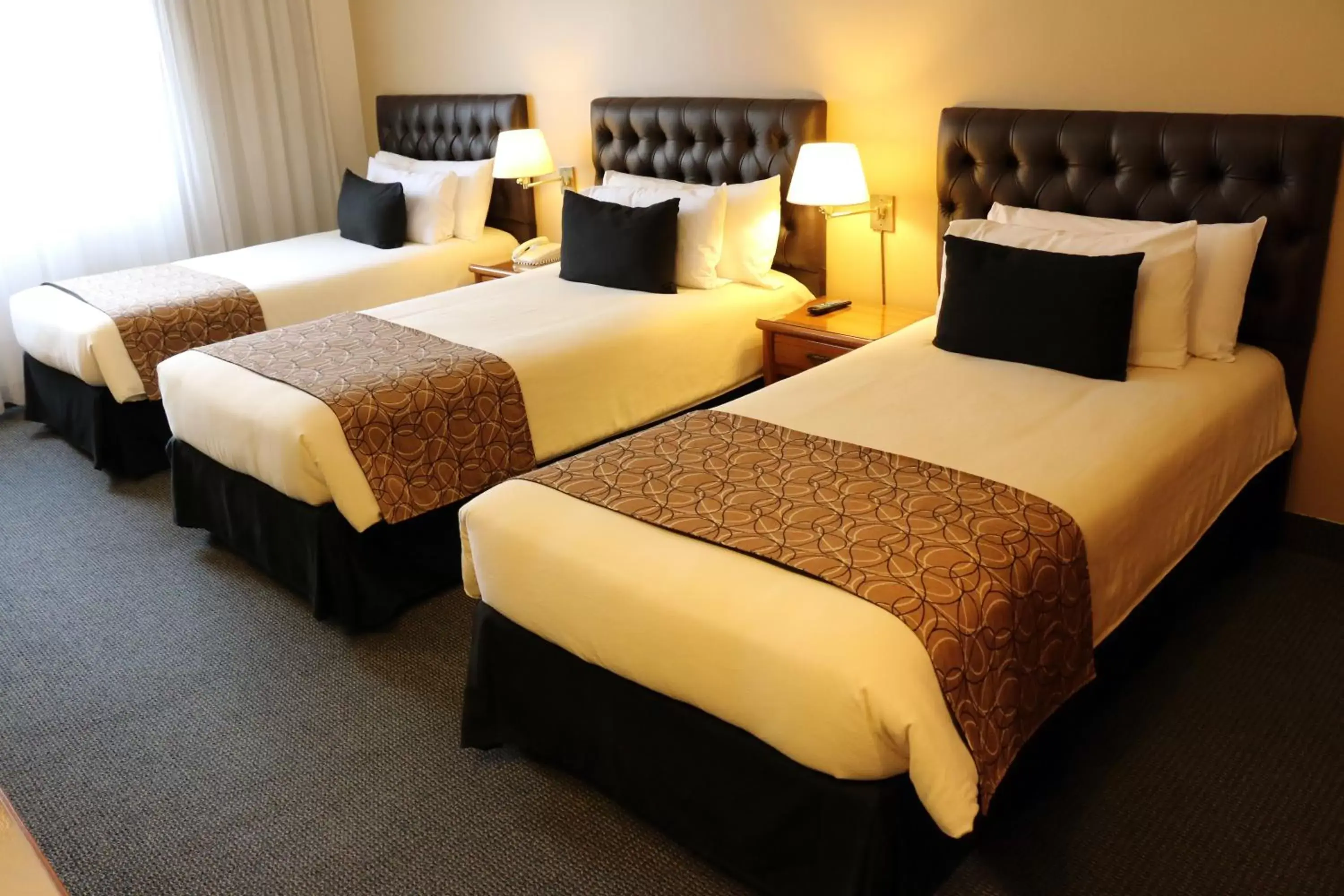 Standard Triple Room in Centuria Hotel Buenos Aires Standard Triple Room in Centuria Hotel Buenos Aires