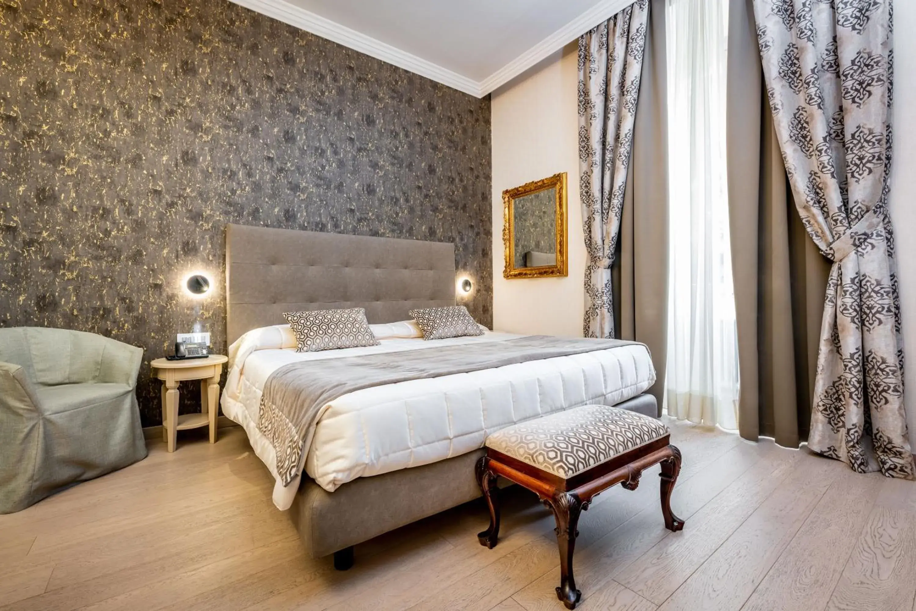 Bed in Hotel Villa Madruzzo