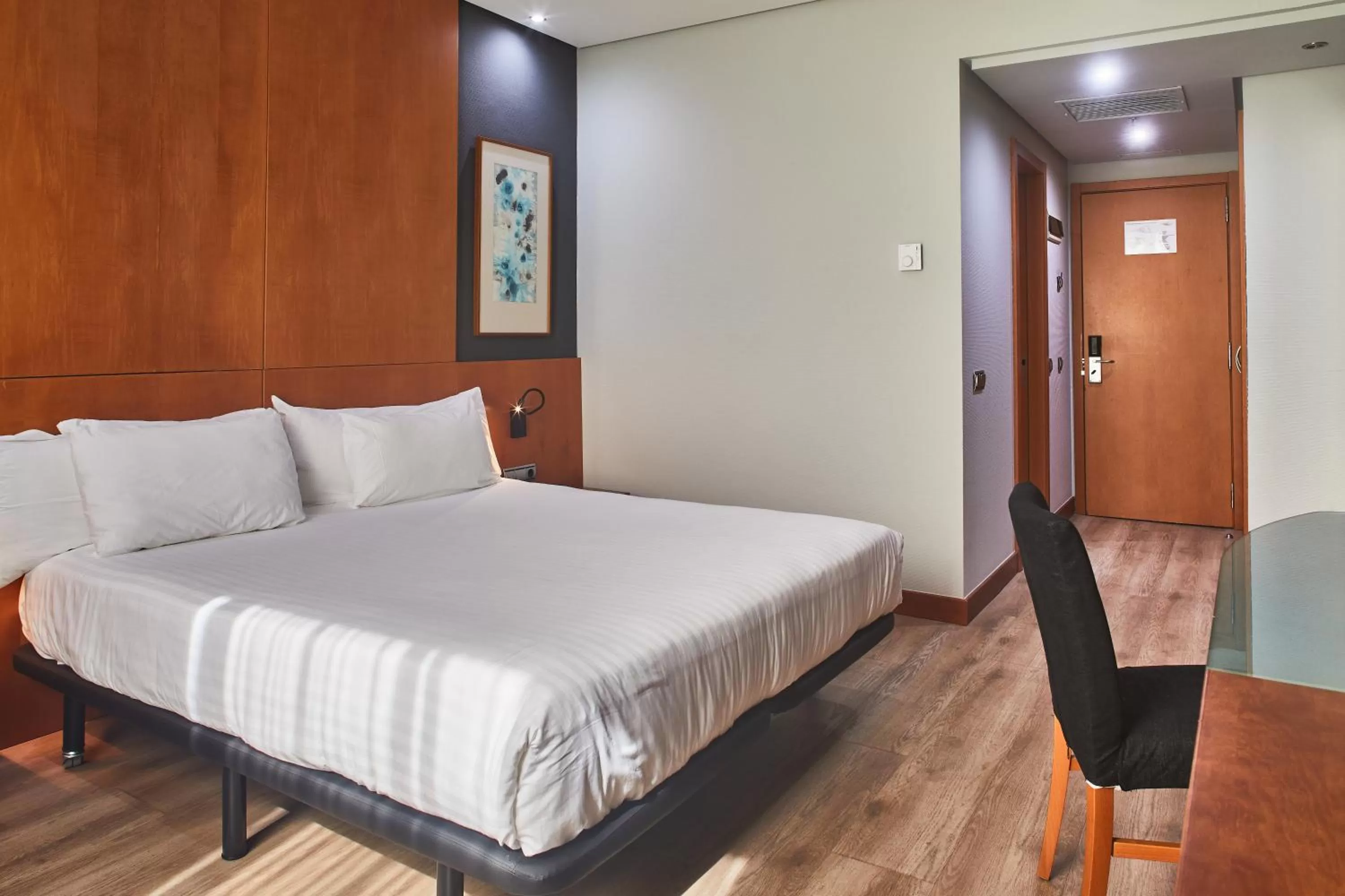 Deluxe Queen Room in Silken Atlántida Santa Cruz