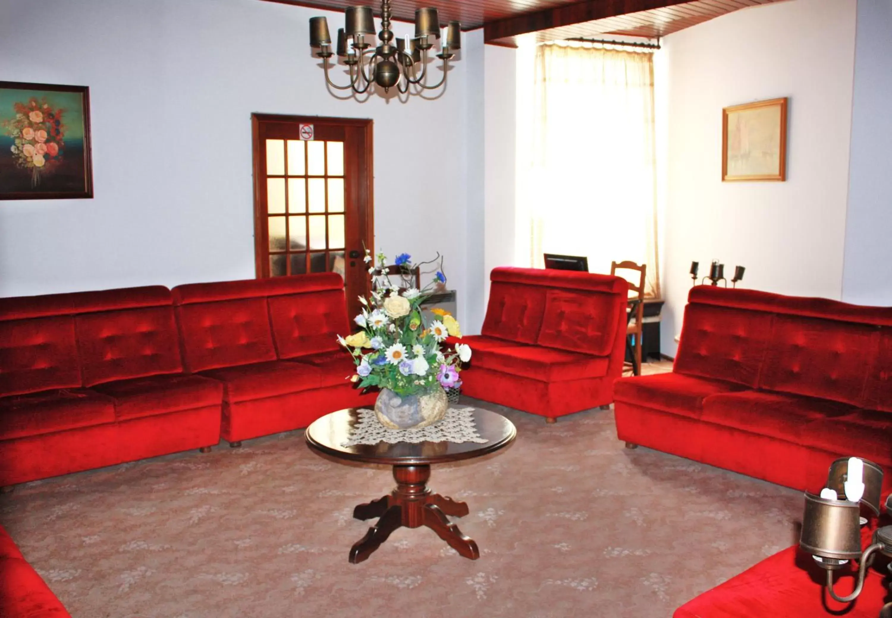 Living room, Seating Area in Hotel Dona Leonor