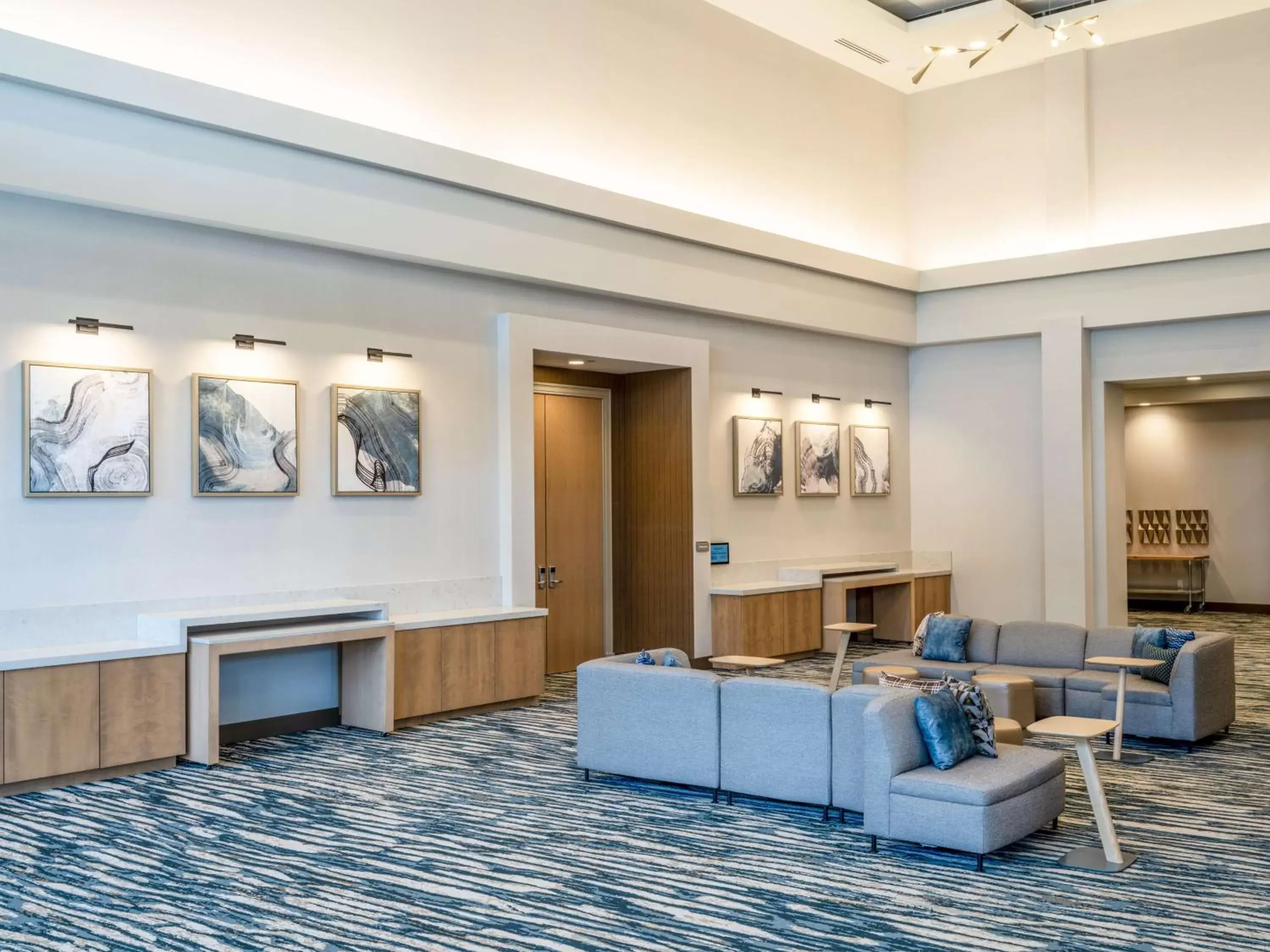 Meeting/conference room, Seating Area in Homewood Suites By Hilton Toledo Downtown