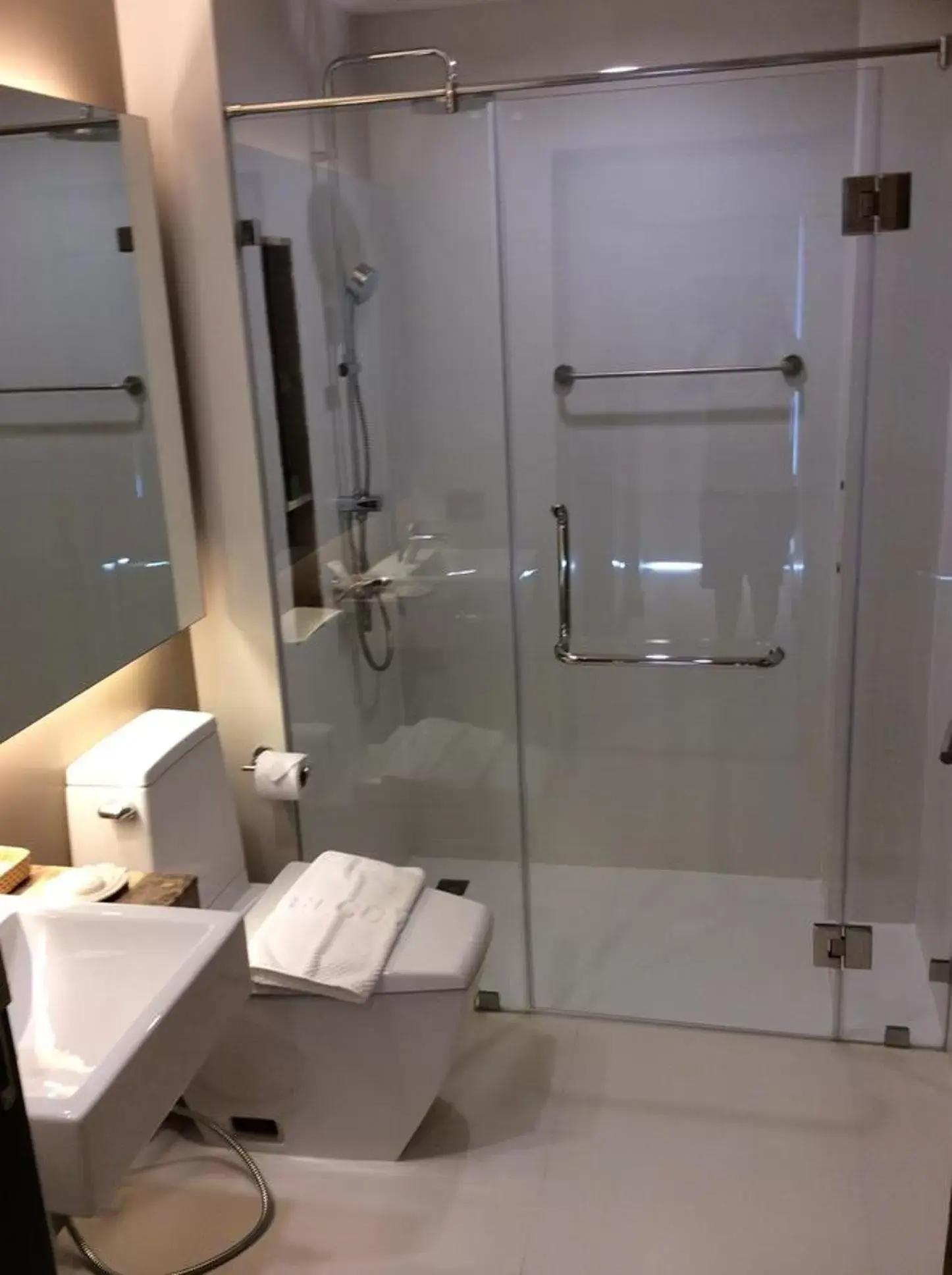 Bathroom in W14 Pattaya