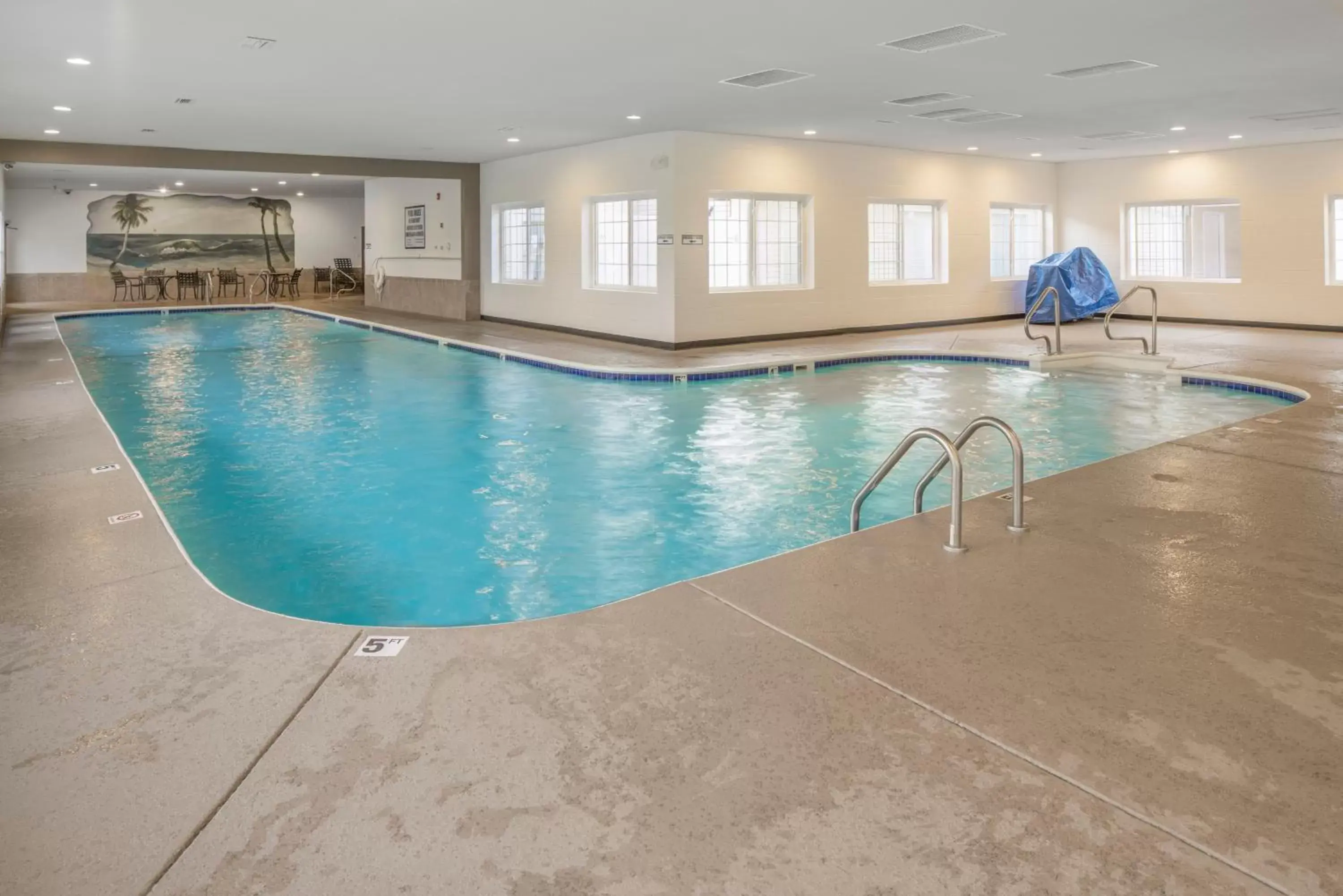 Swimming Pool in The Suites at Fall Creek