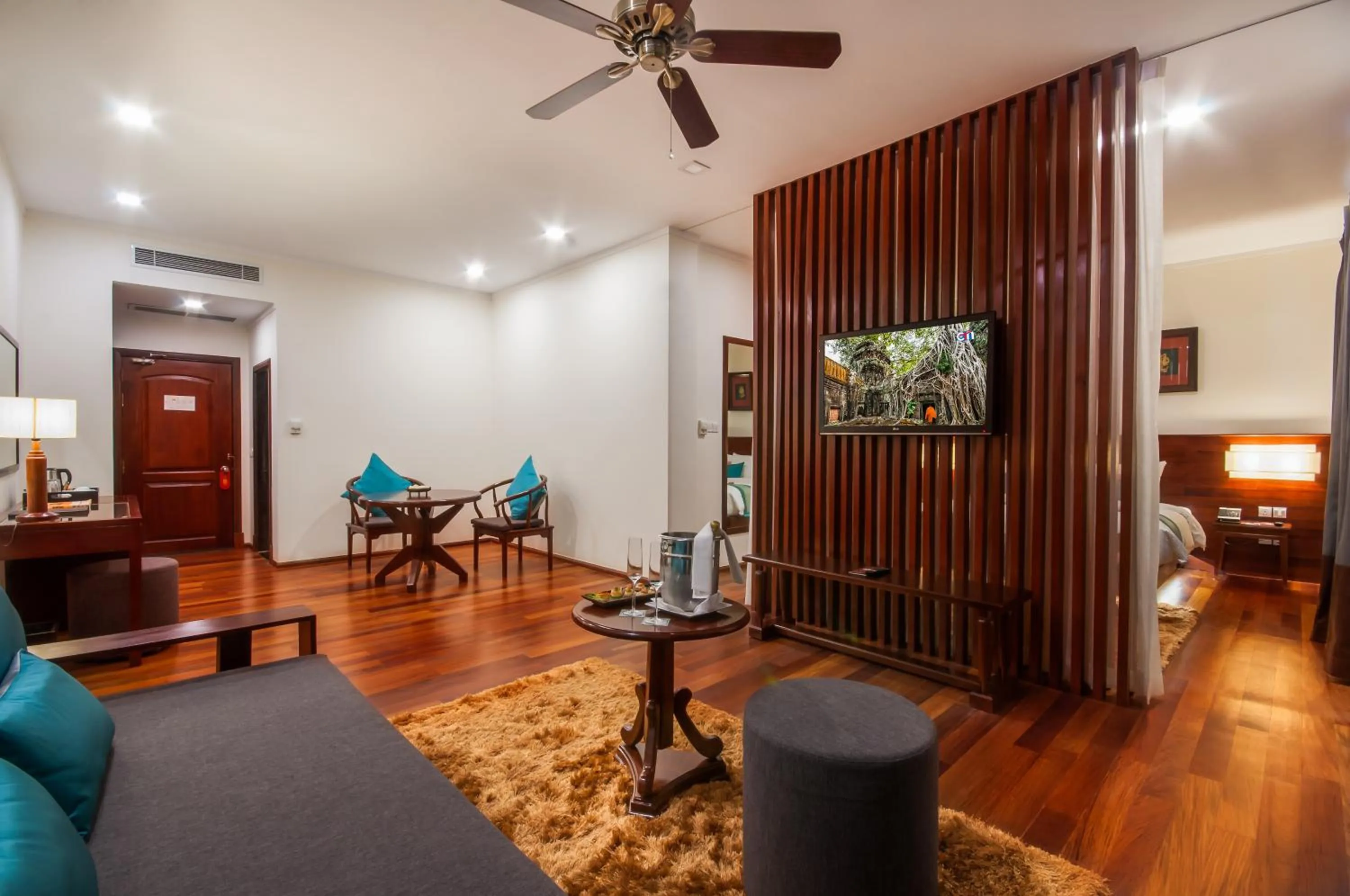 Living room in THE PRIVILEGE FLOOR by Lotus Blanc