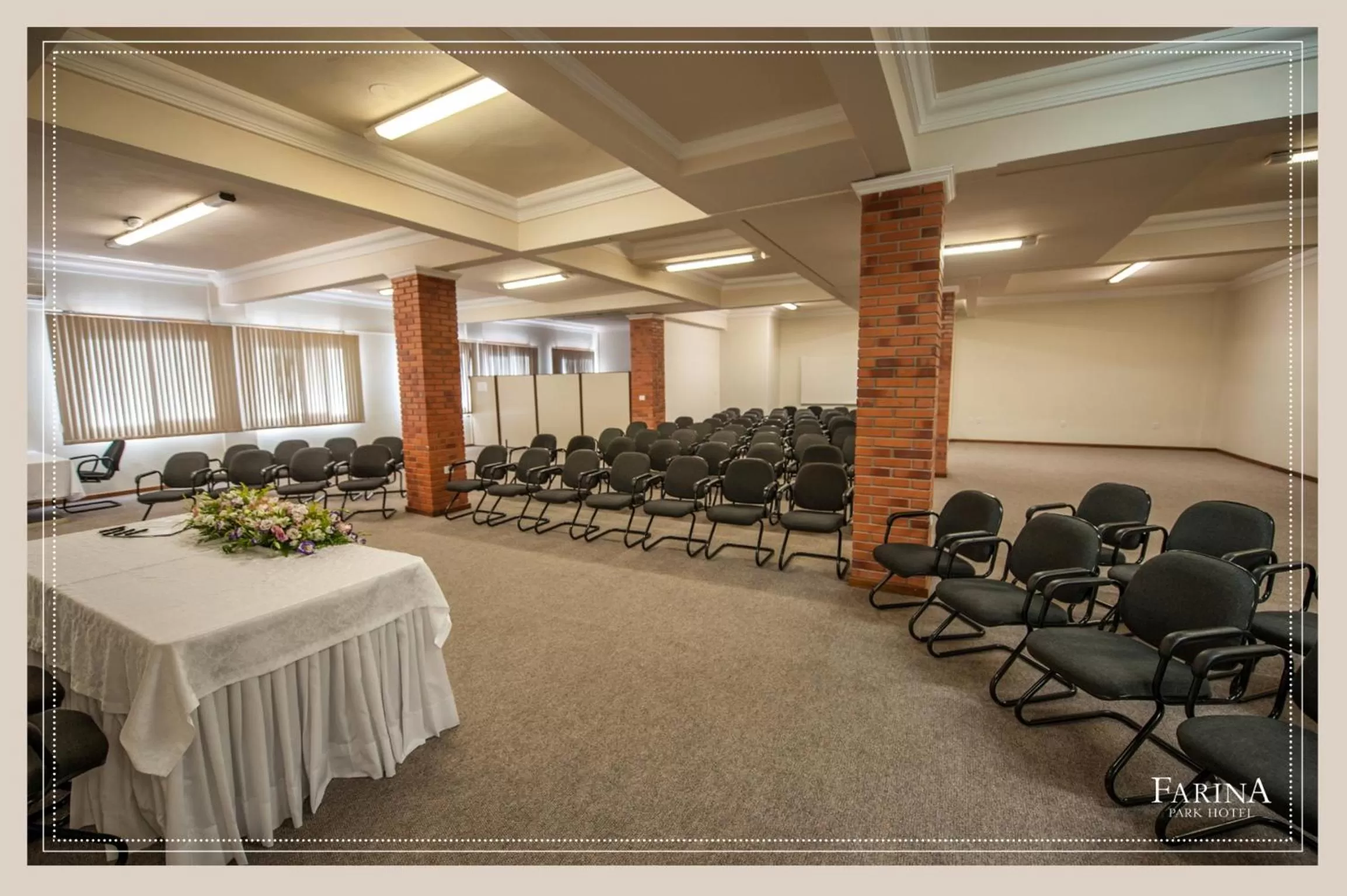 Business facilities in Farina Park Hotel