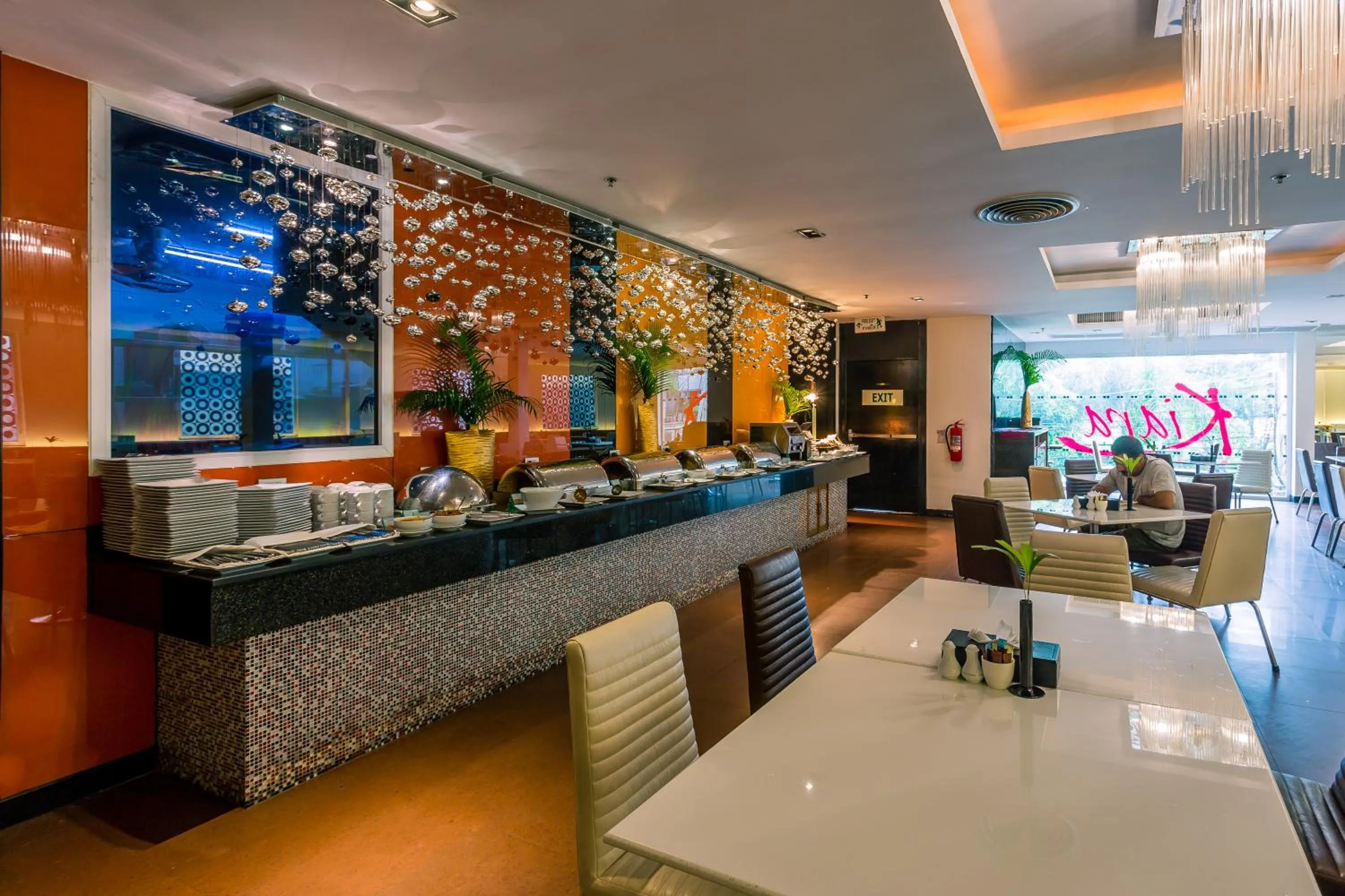 Continental breakfast in Nova Platinum Hotel