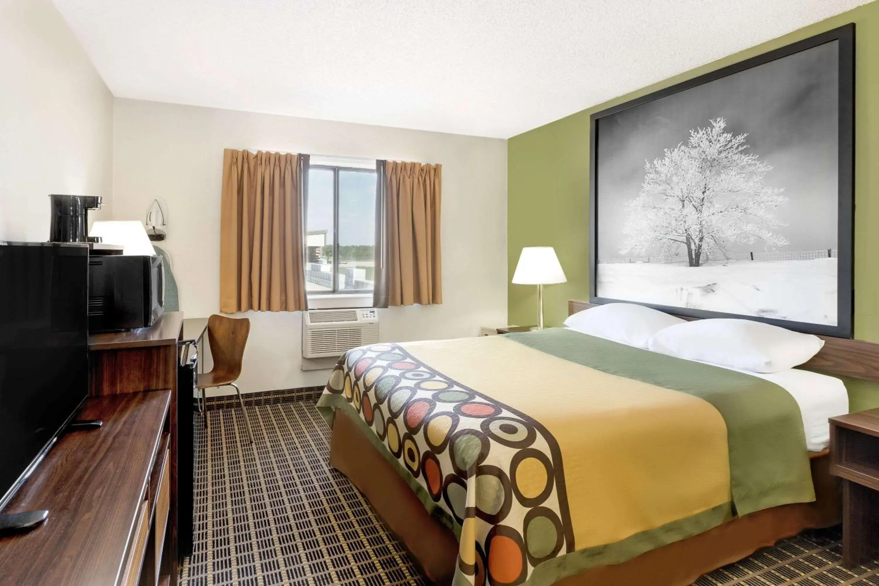 Photo of the whole room in Super 8 by Wyndham Norfolk