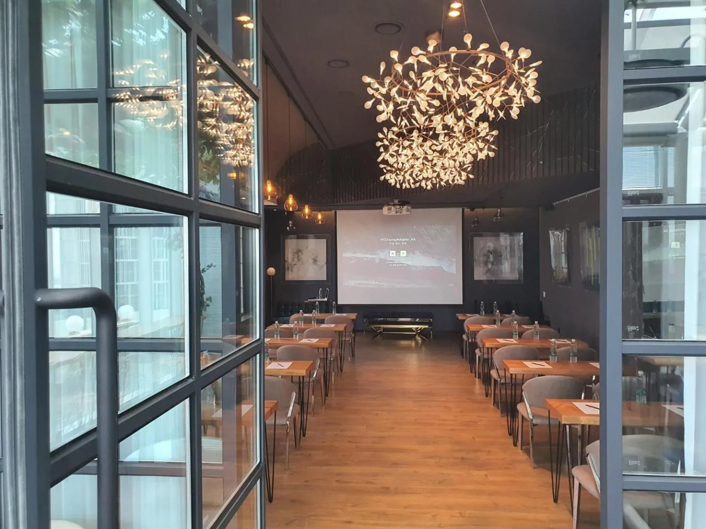 Banquet/Function facilities in Hotel Leo