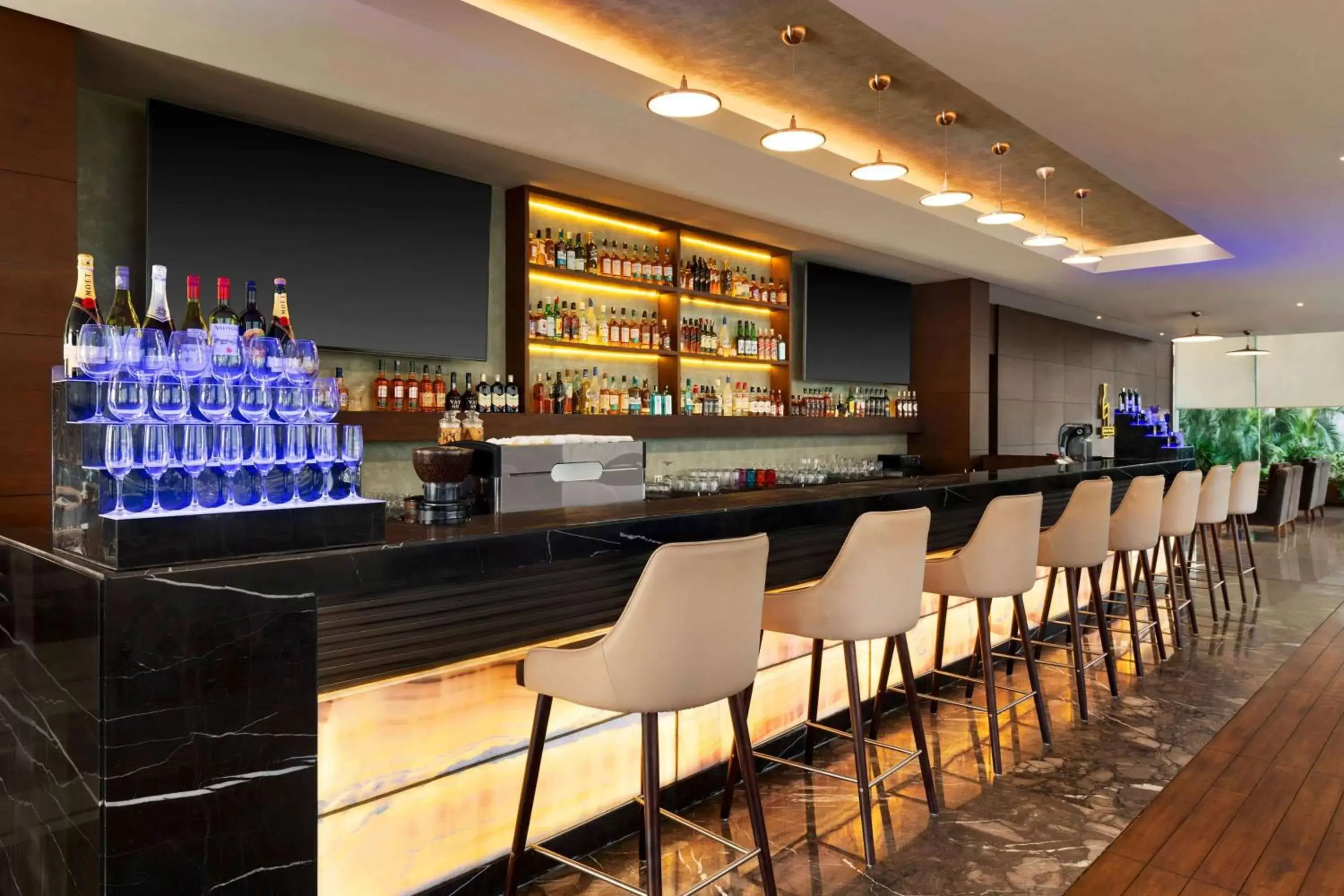 Lounge or bar, Lounge/Bar in Wyndham Chandigarh Mohali