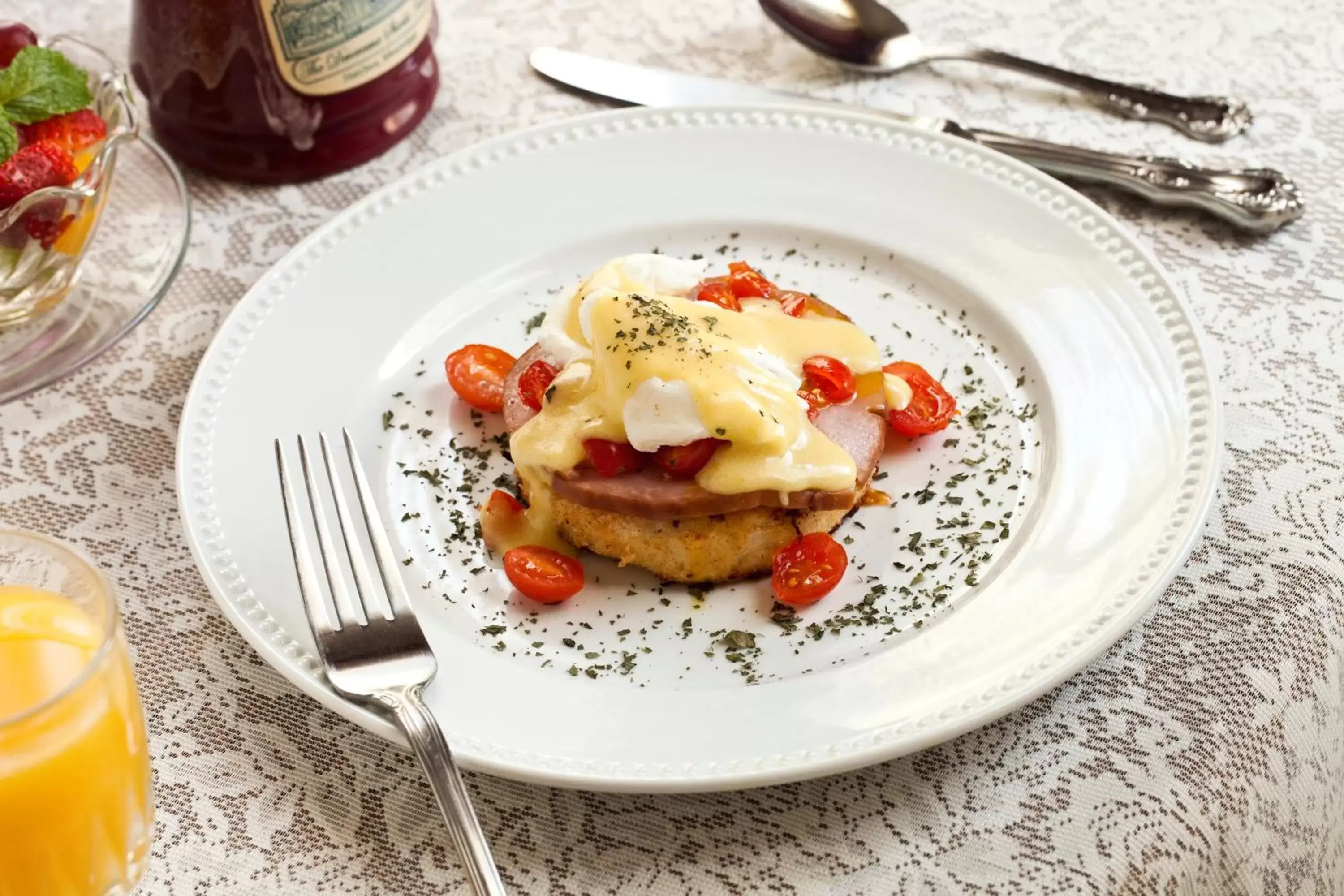 Food and drinks in Devereaux Shields House Food and drinks in Devereaux Shields House