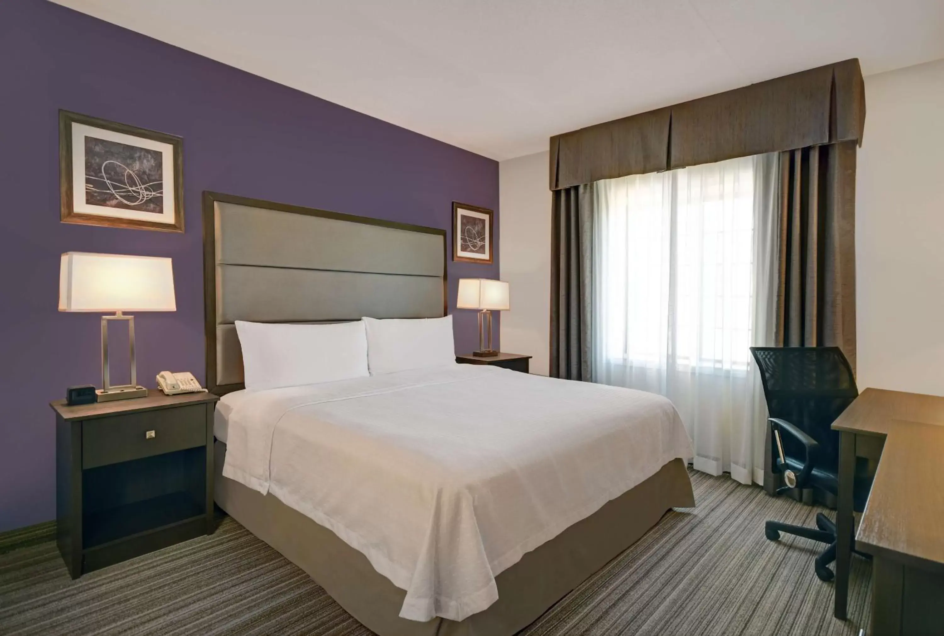 Bed in Homewood Suites by Hilton Eatontown