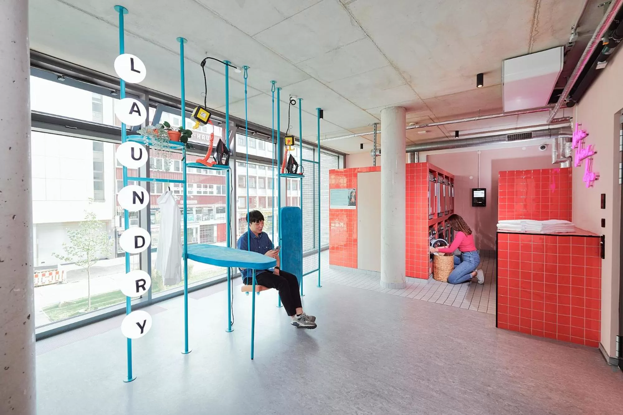 People in Basecamp Hotel Dortmund