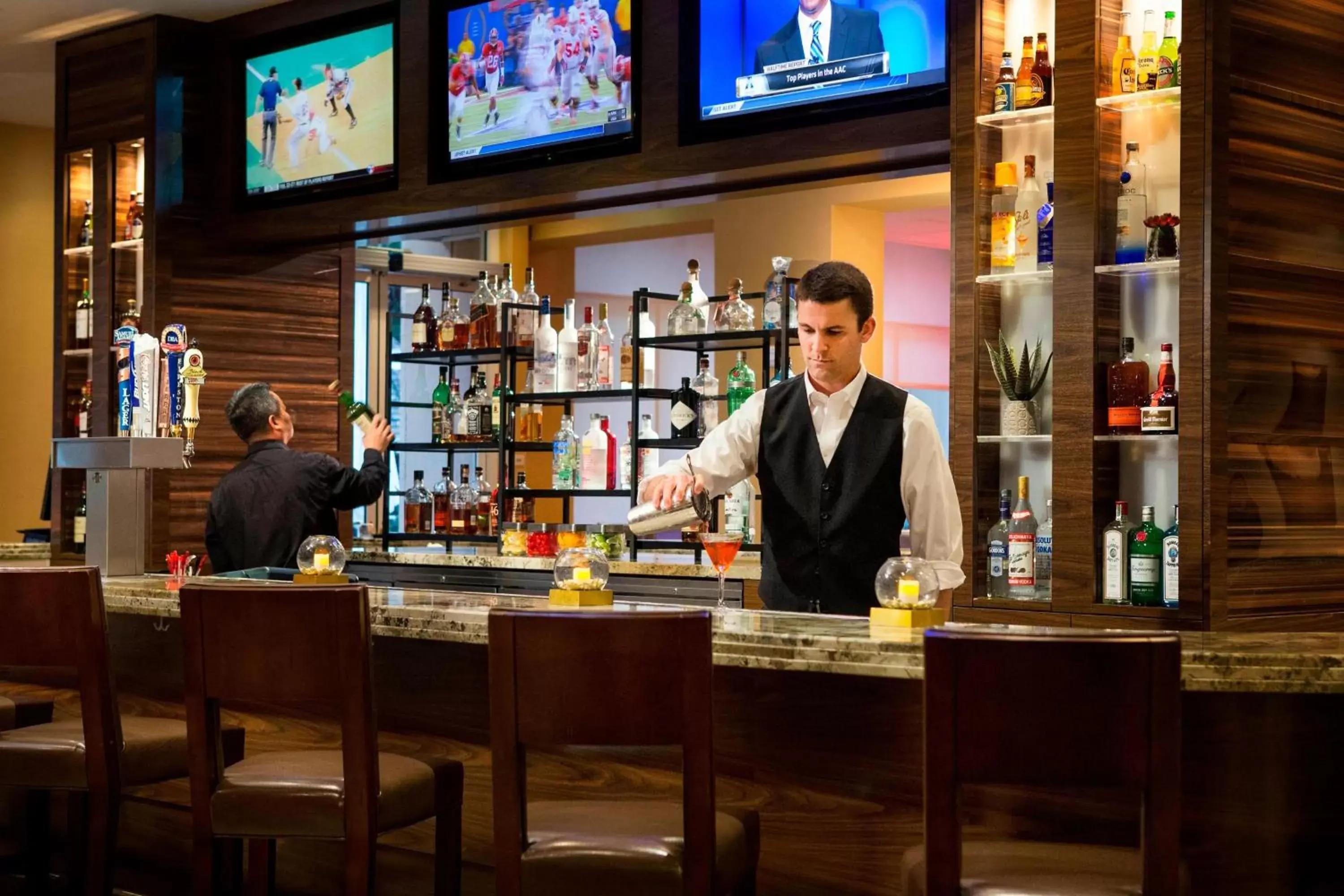 Lounge or bar in San Ramon Marriott