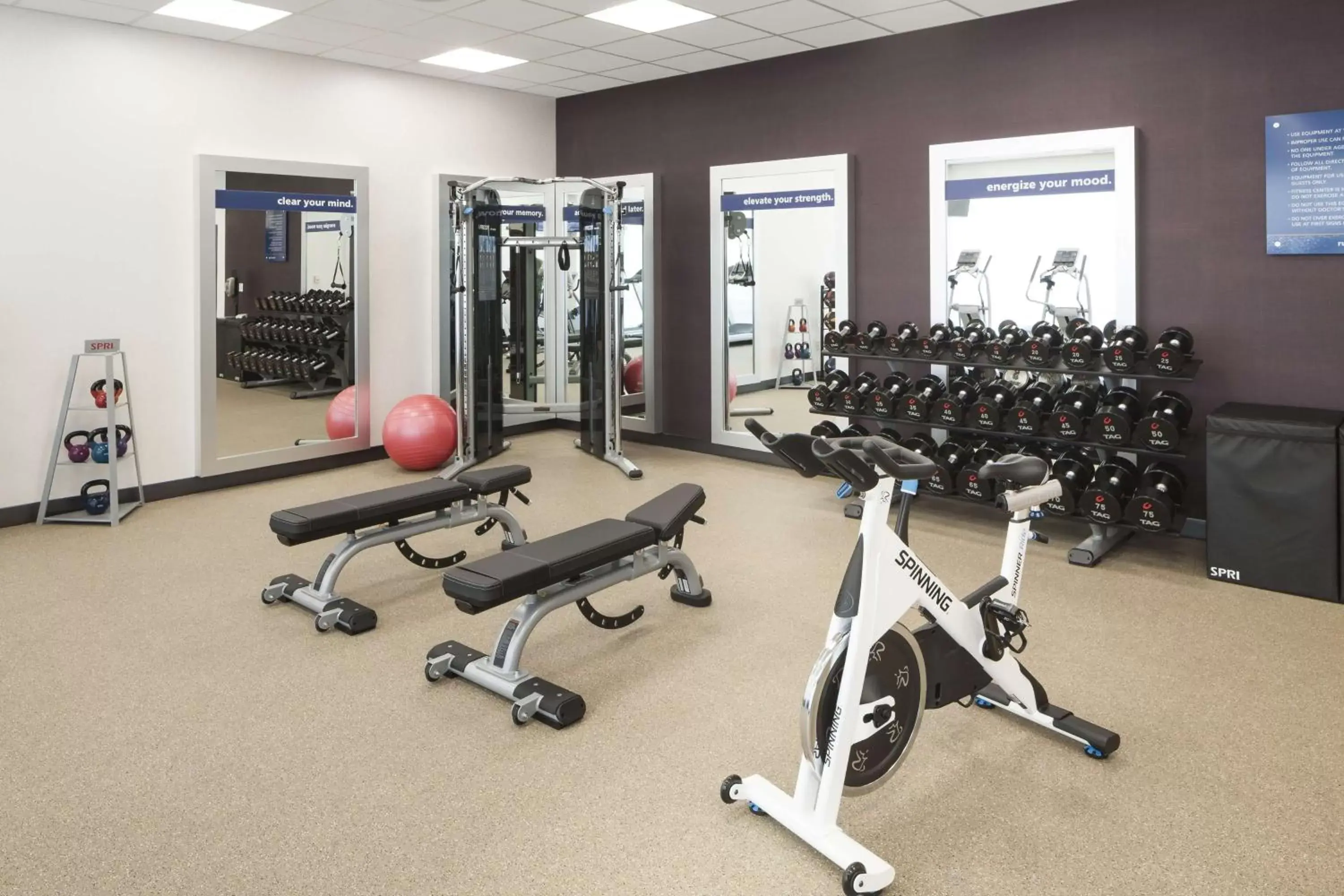 Fitness centre/facilities, Fitness Center/Facilities in Hampton Inn & Suites Phoenix Downtown