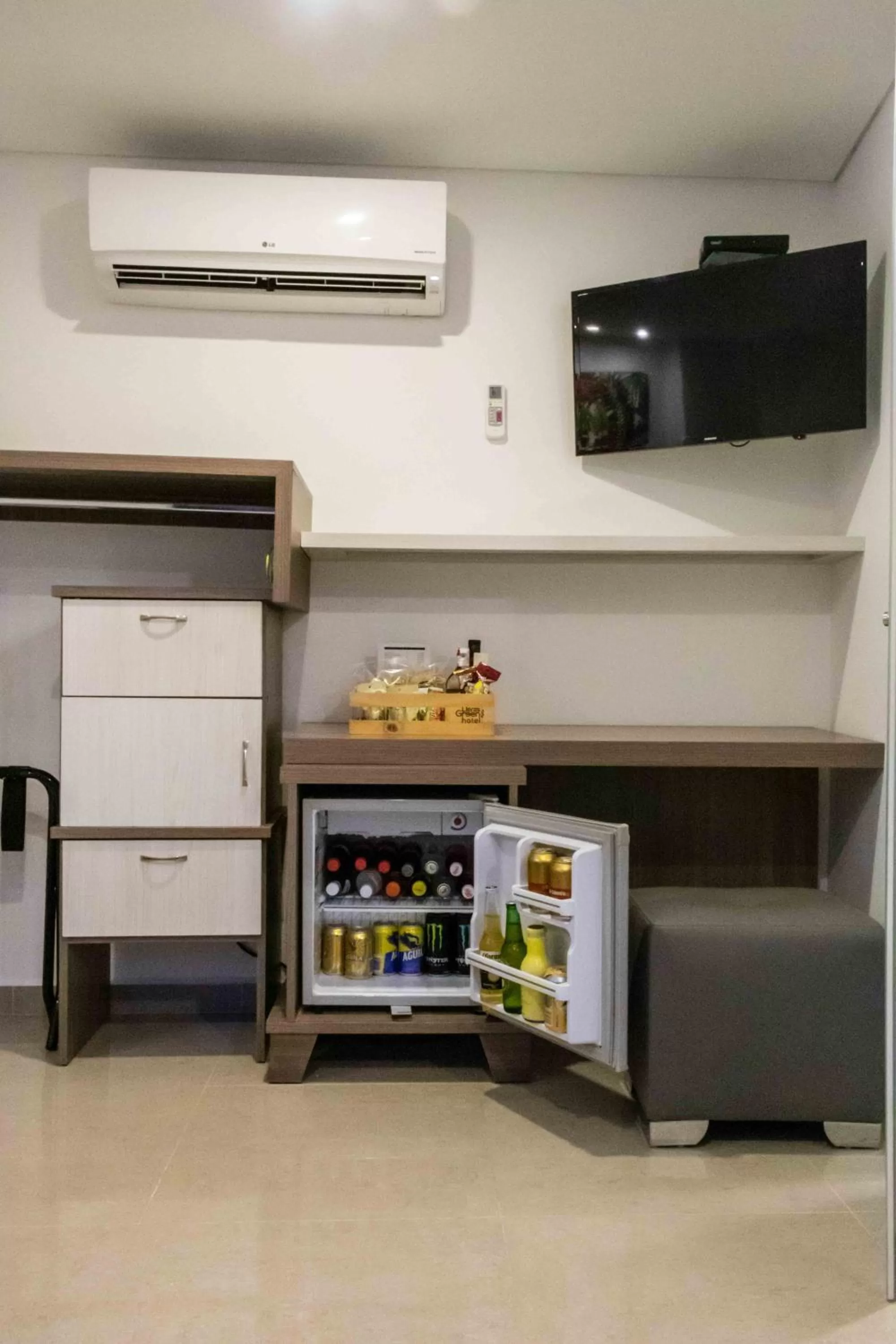 Decorative detail in Lleras Green Hotel