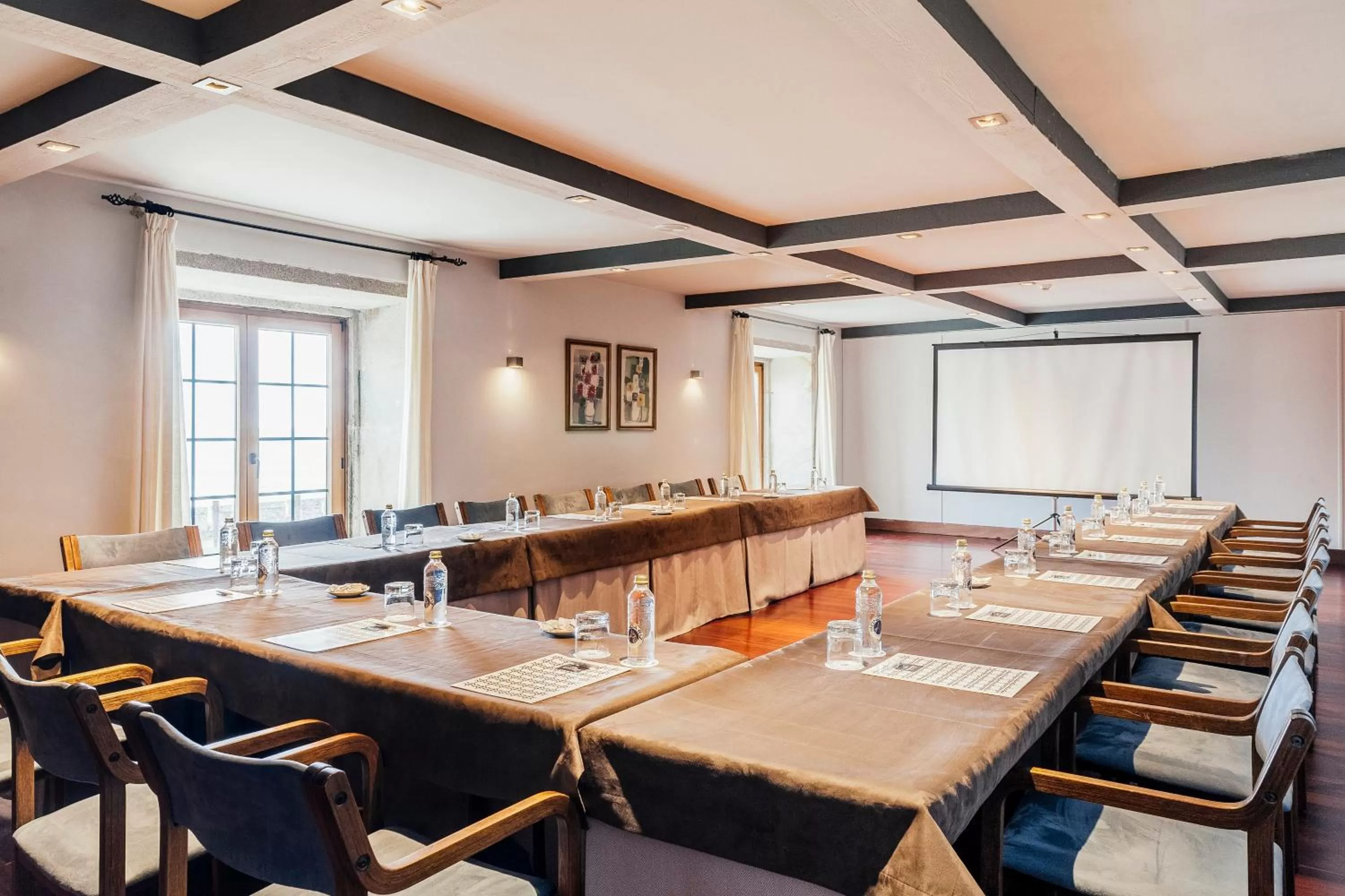 Business facilities in Parador de Baiona