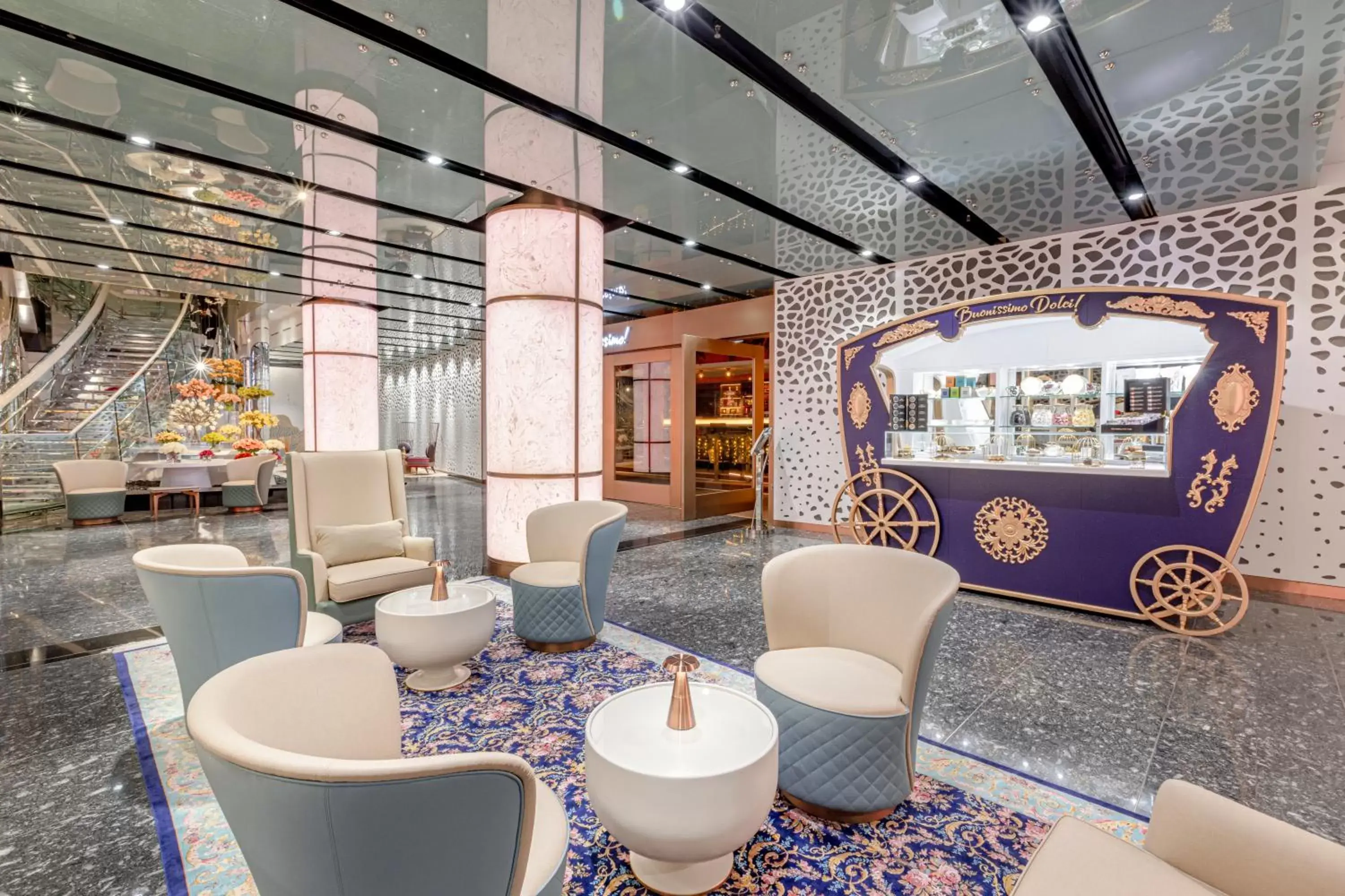 Lobby or reception, Lounge/Bar in Golden Sands Boutique Hotel-Dubai Creek