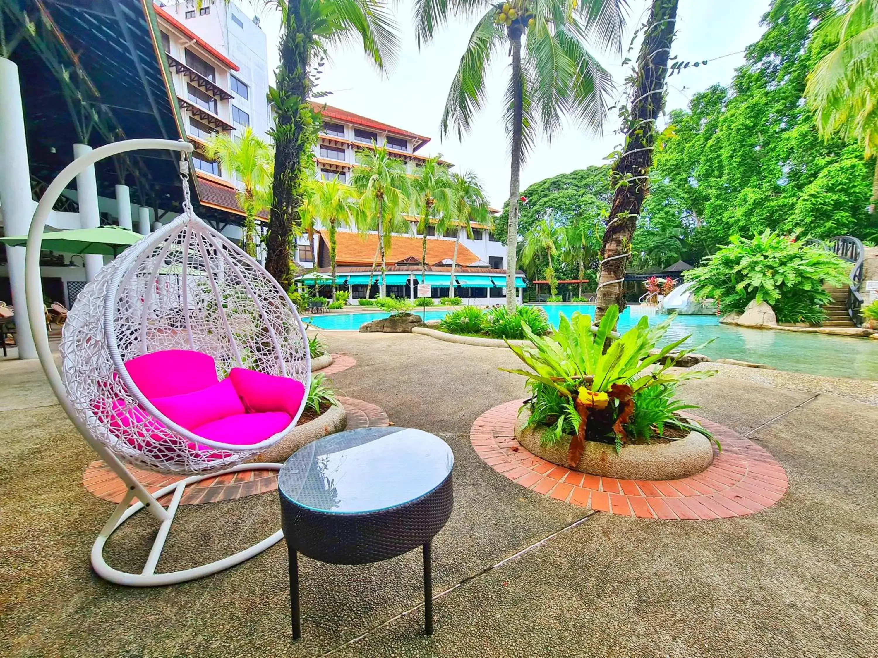 Swimming pool in Sabah Hotel