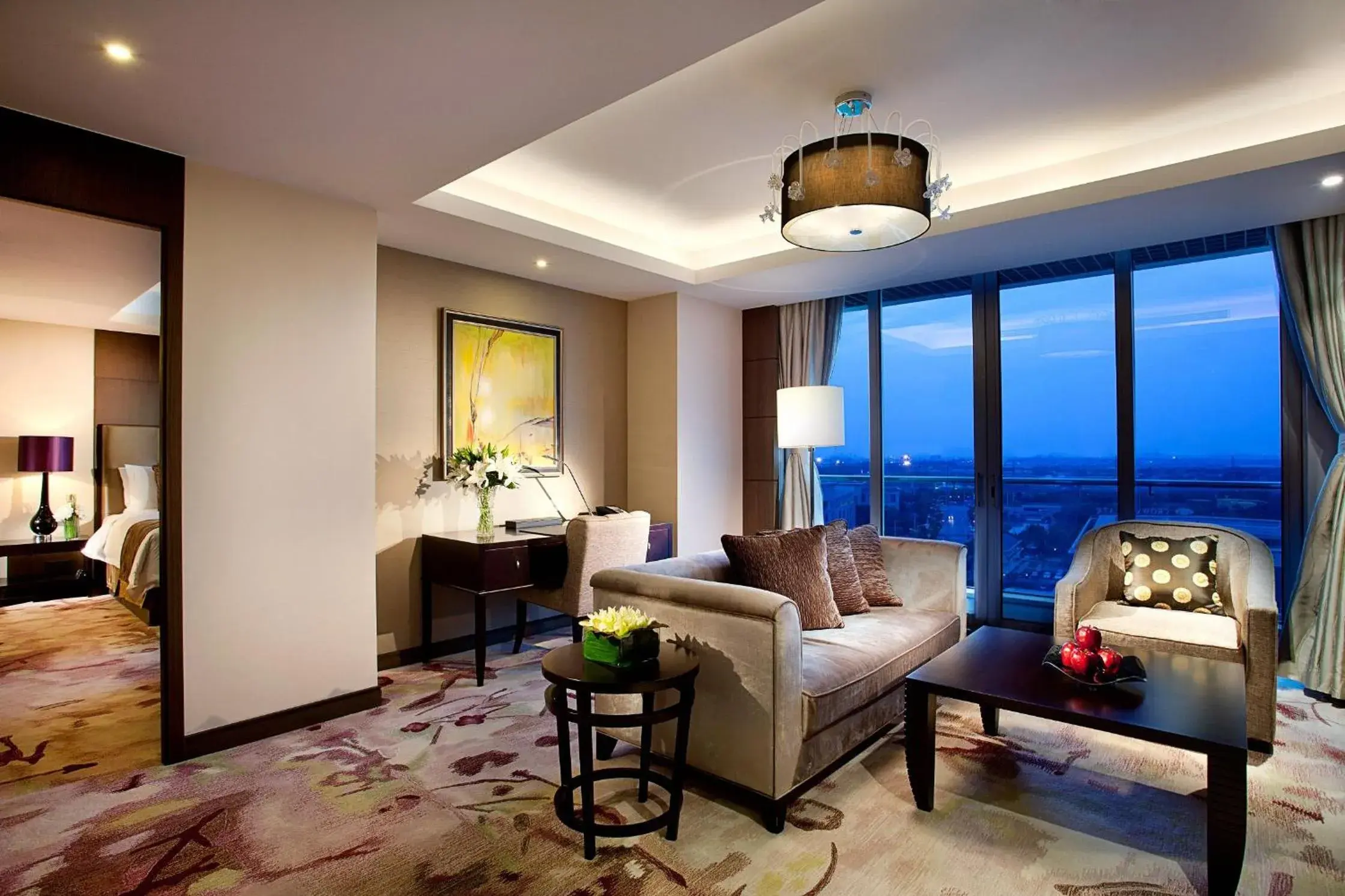 Bedroom, Seating Area in Crowne Plaza Shanghai Xiayang Lake, an IHG Hotel