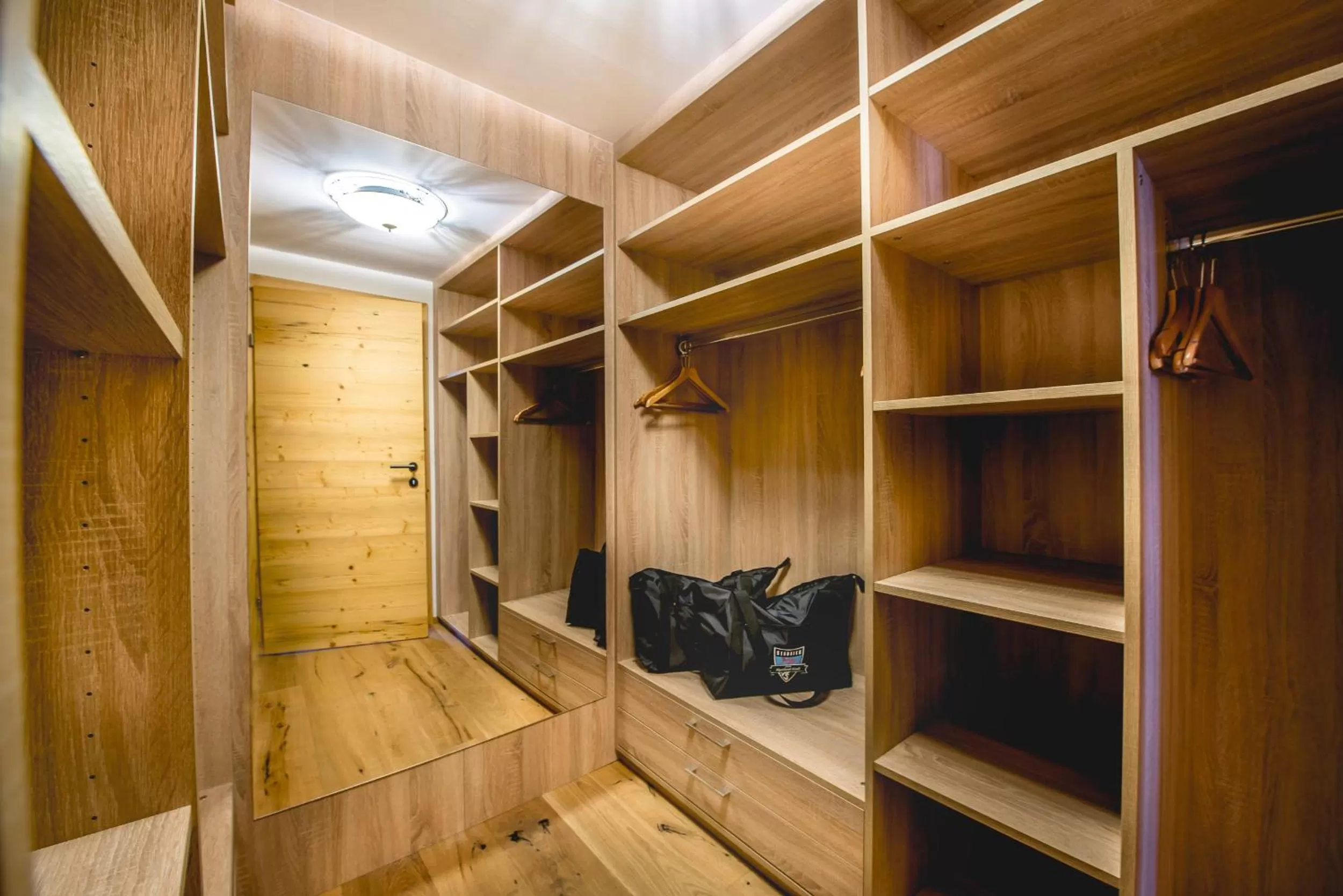 wardrobe in Familotel Kindl