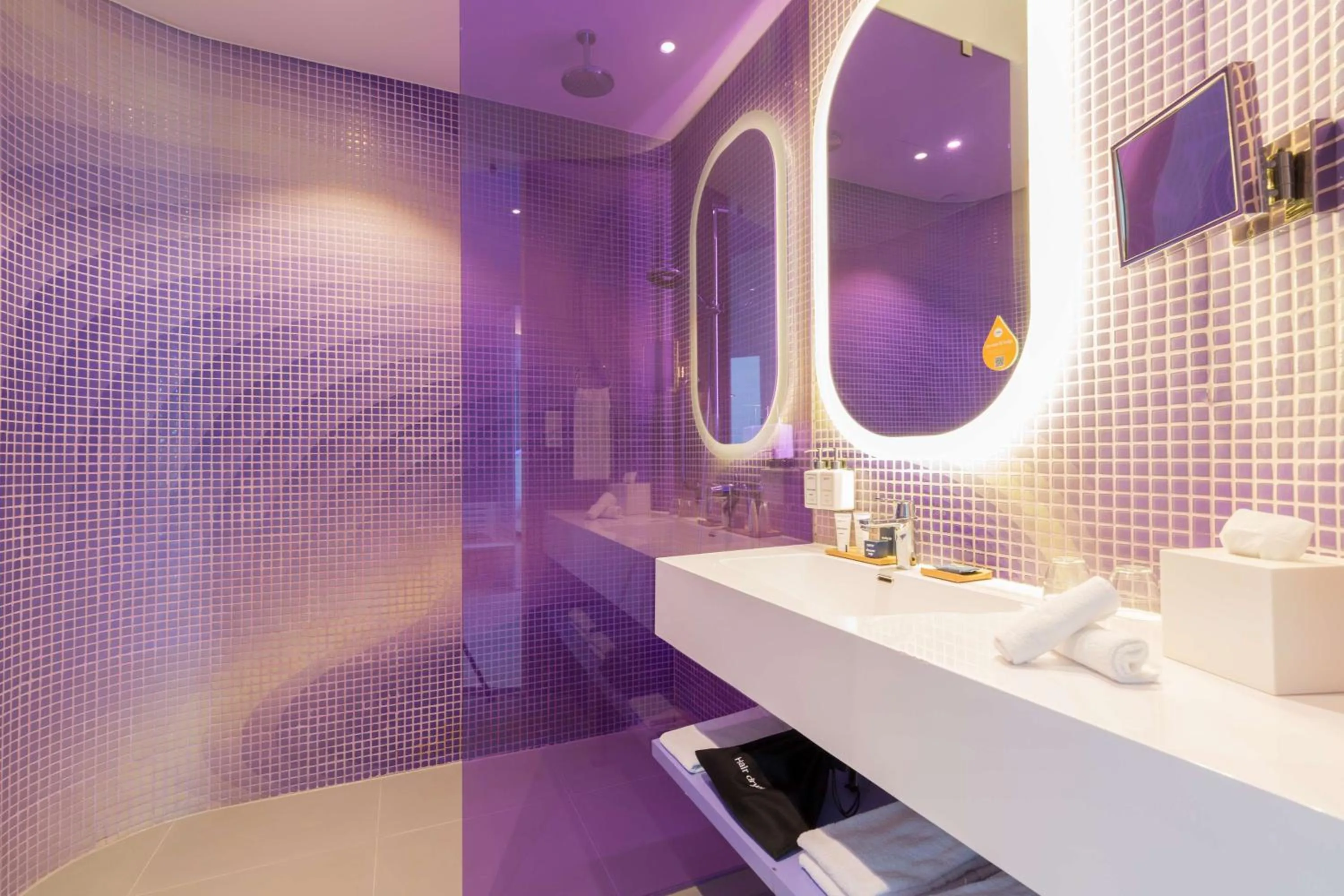 Bathroom in Park Inn by Radisson Amsterdam City West