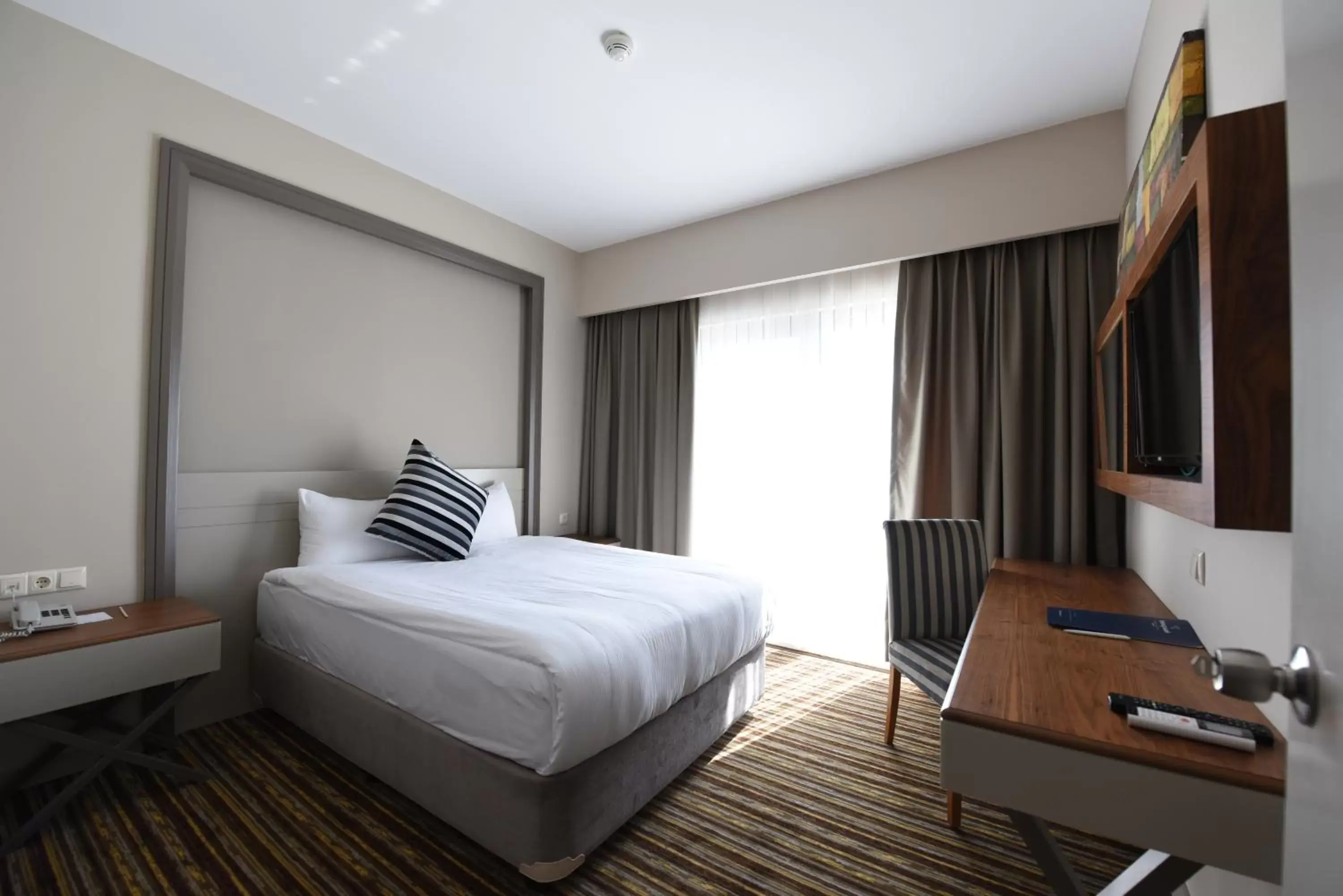 Bedroom, Bed in Hierapark Thermal & SPA Hotel