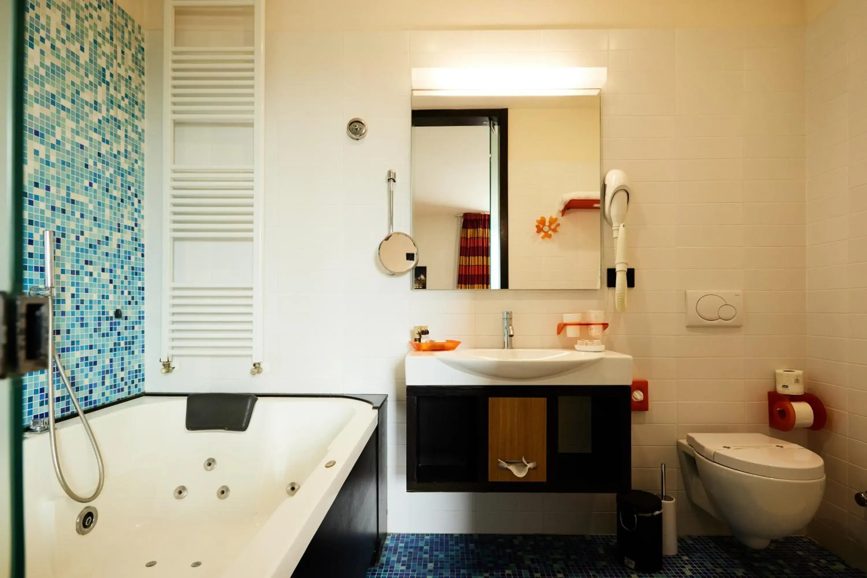 Bathroom in Sanlu Hotel