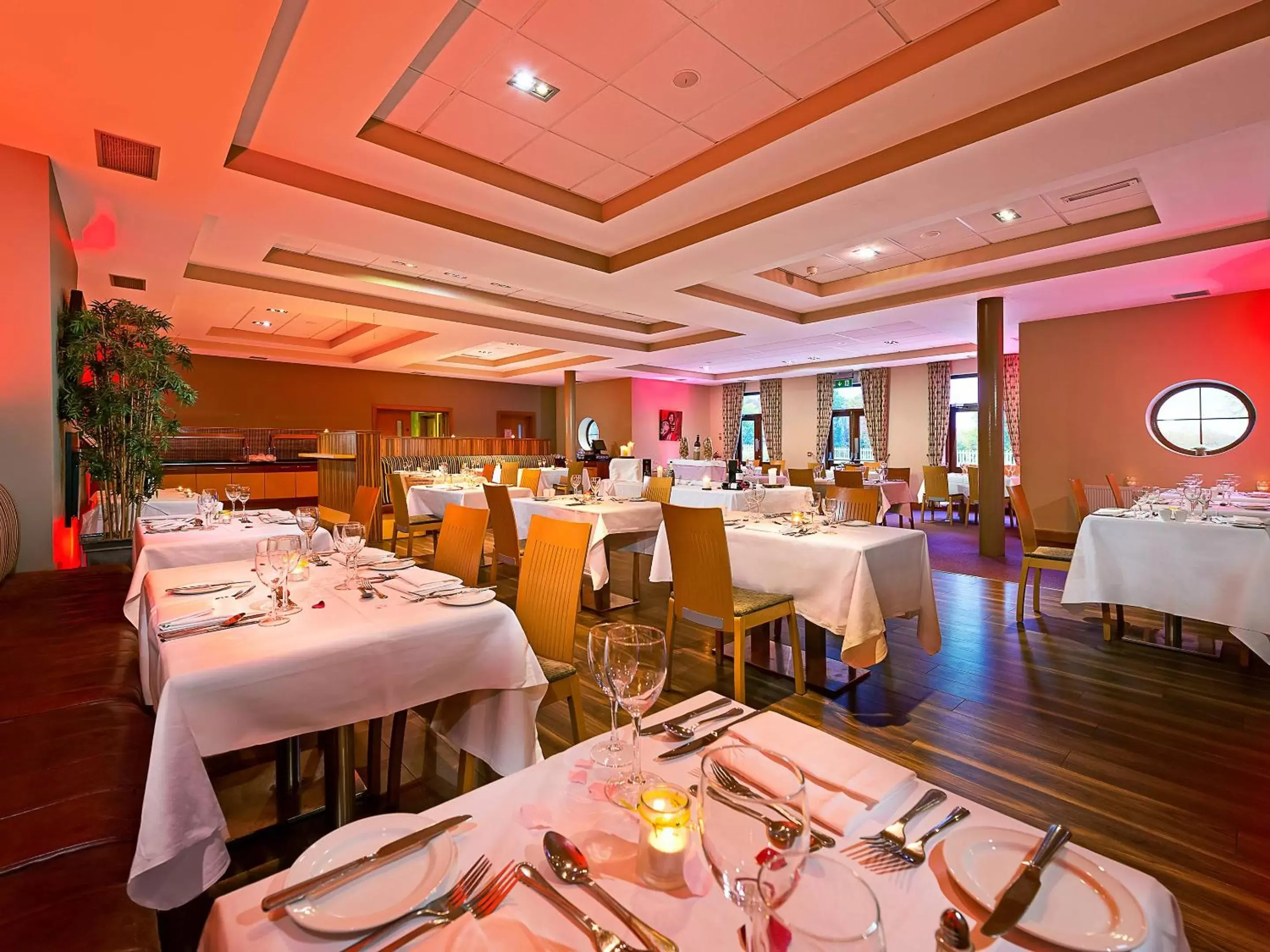 Restaurant/Places to Eat in Great National Ballykisteen Golf Hotel