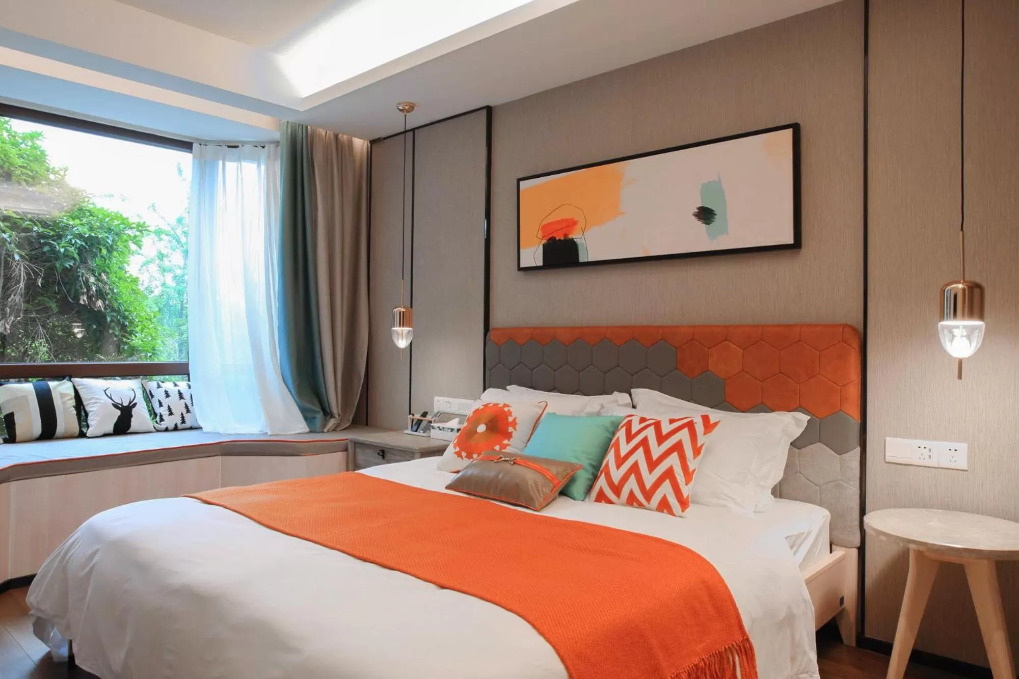 Photo of the whole room, Bed in Li River Resort Villa Hotel