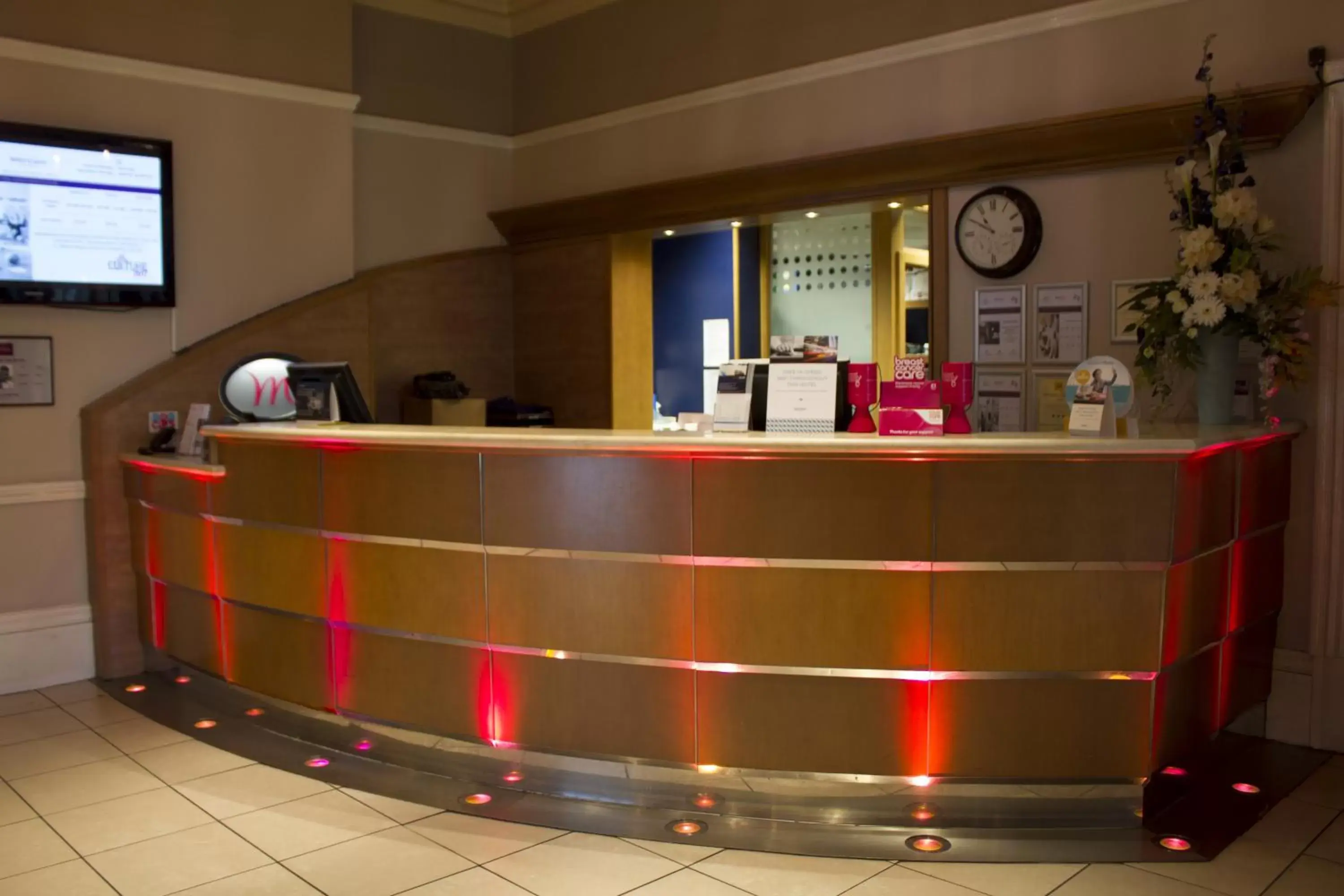 Lobby or reception, Lobby/Reception in Mercure Hull Grange Park Hotel