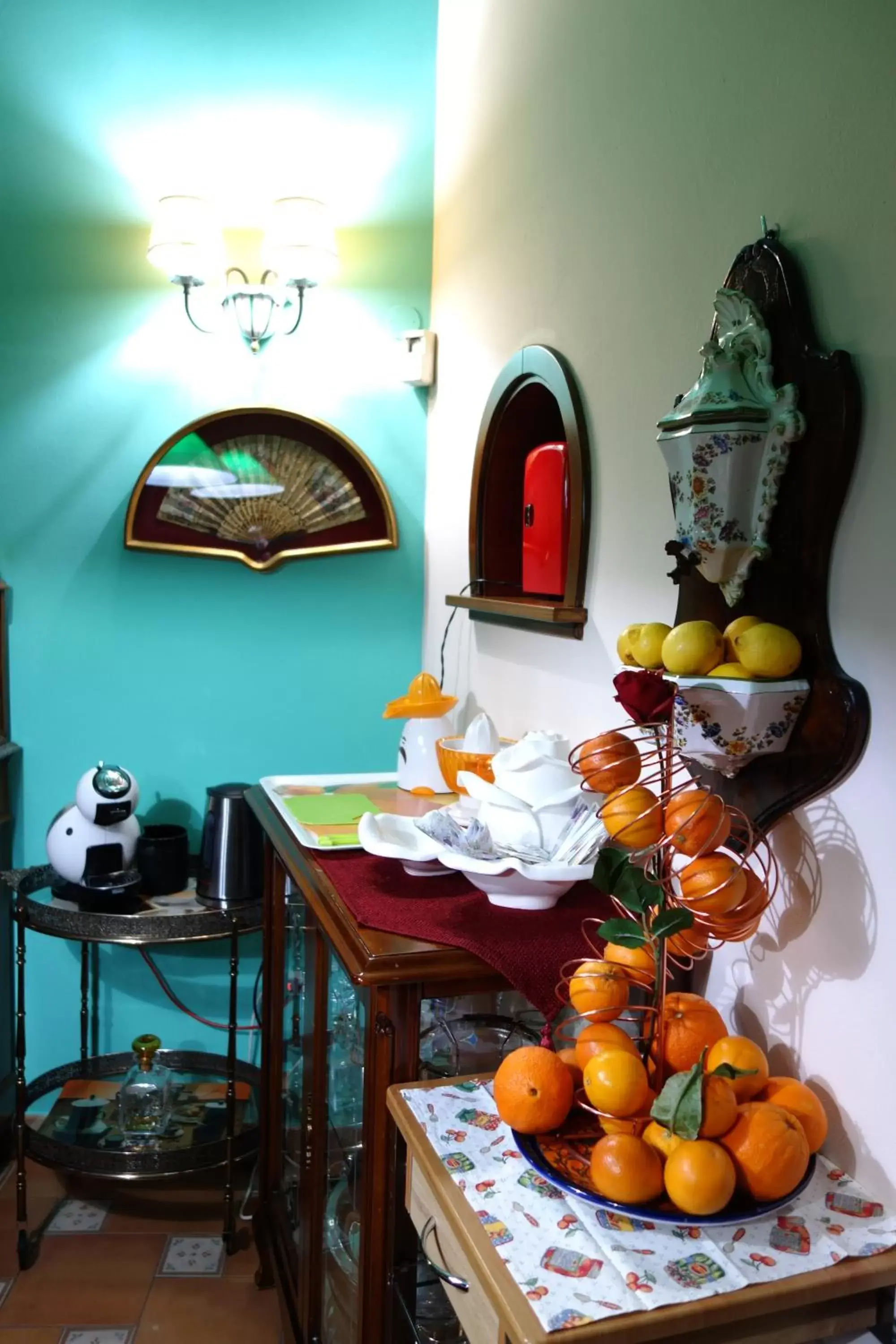 Food and drinks in Vittorio Emanuele Rooms di Prinzi