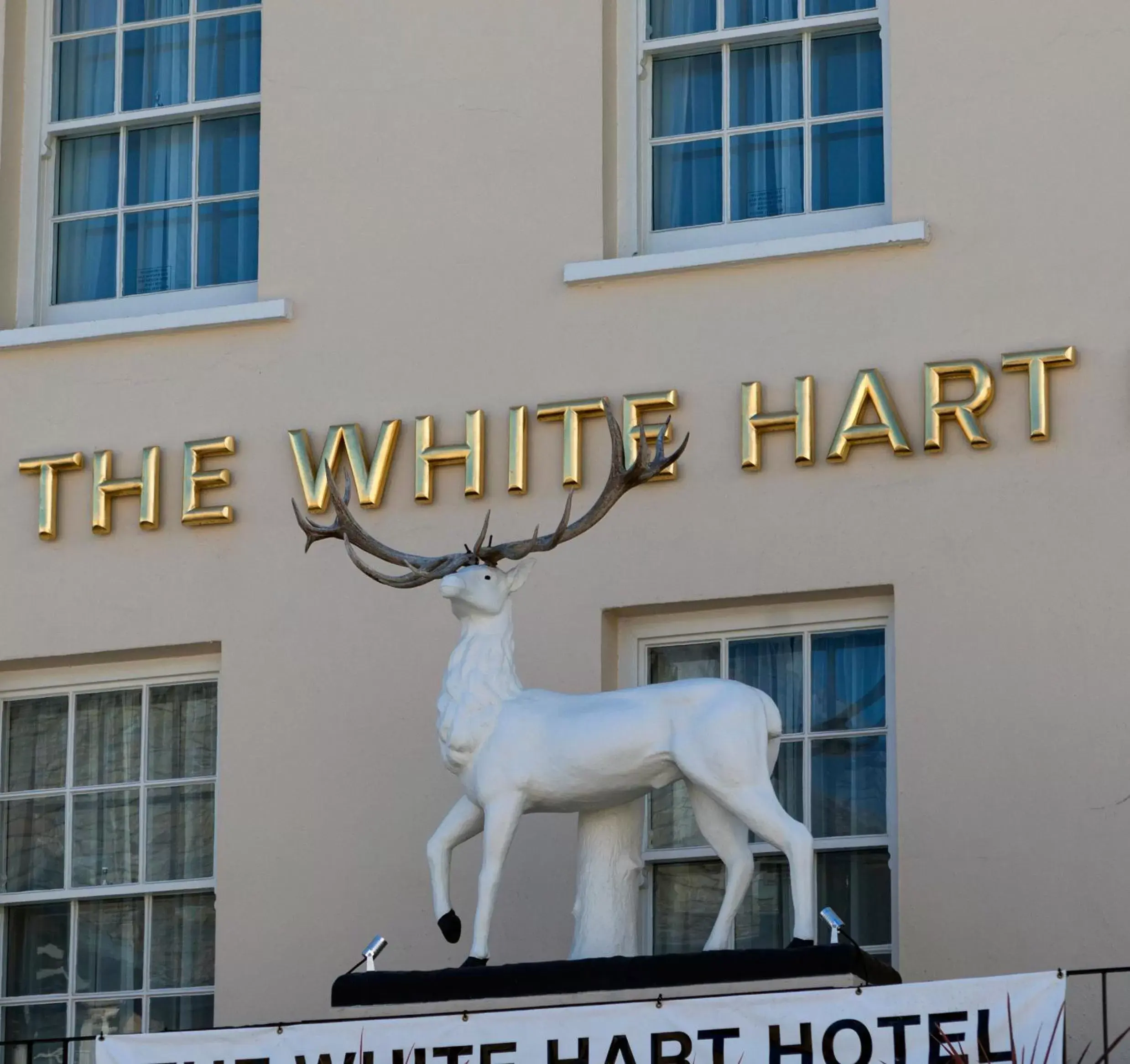 Property logo or sign, Facade/Entrance in The White Hart Hotel Wetherspoon