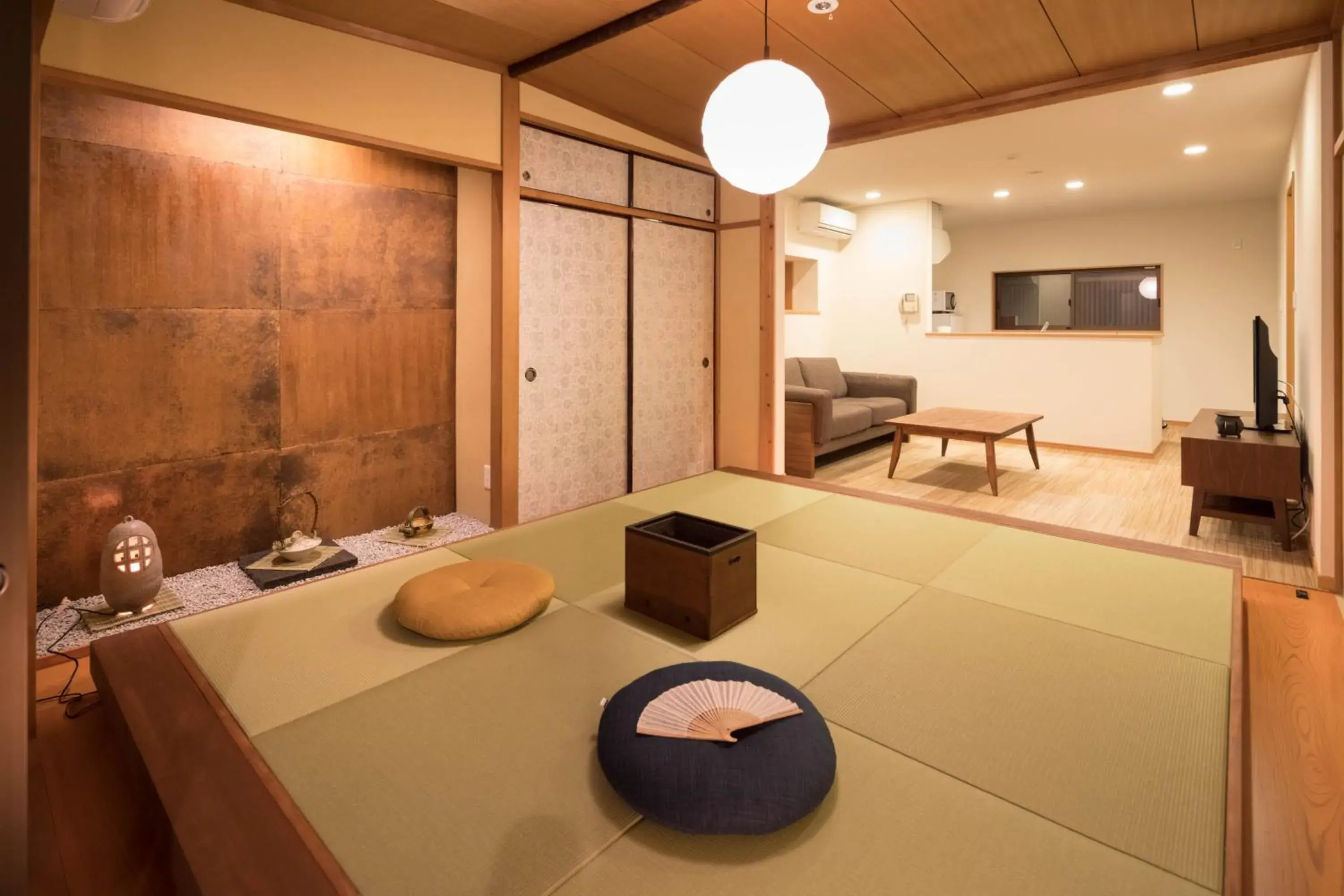 Living room in Kiraku Kyoto Higashiyama