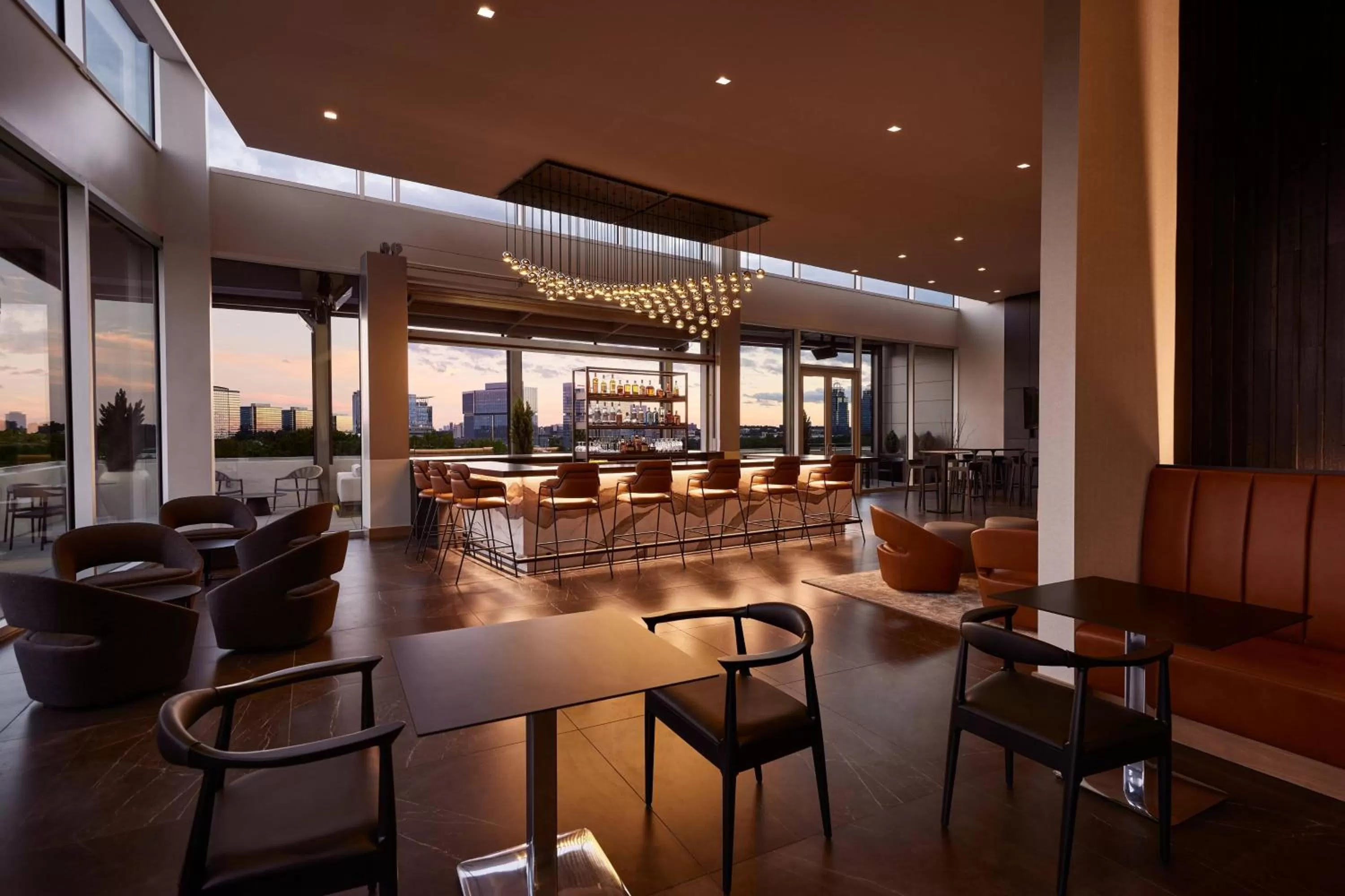 Lounge or bar in AC Hotel by Marriott Atlanta Perimeter