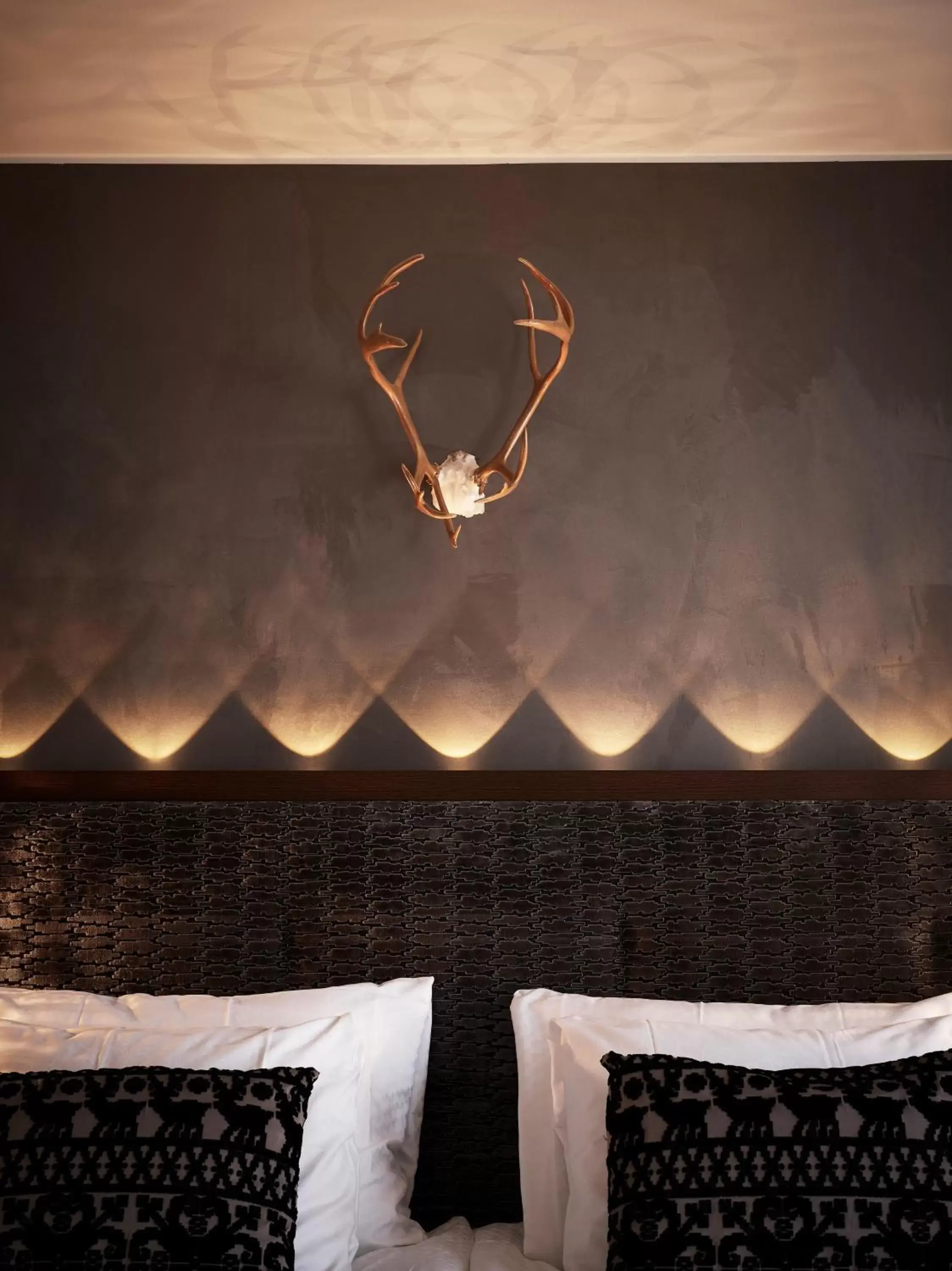 Decorative detail, Bed in Lapland Hotels Bulevardi