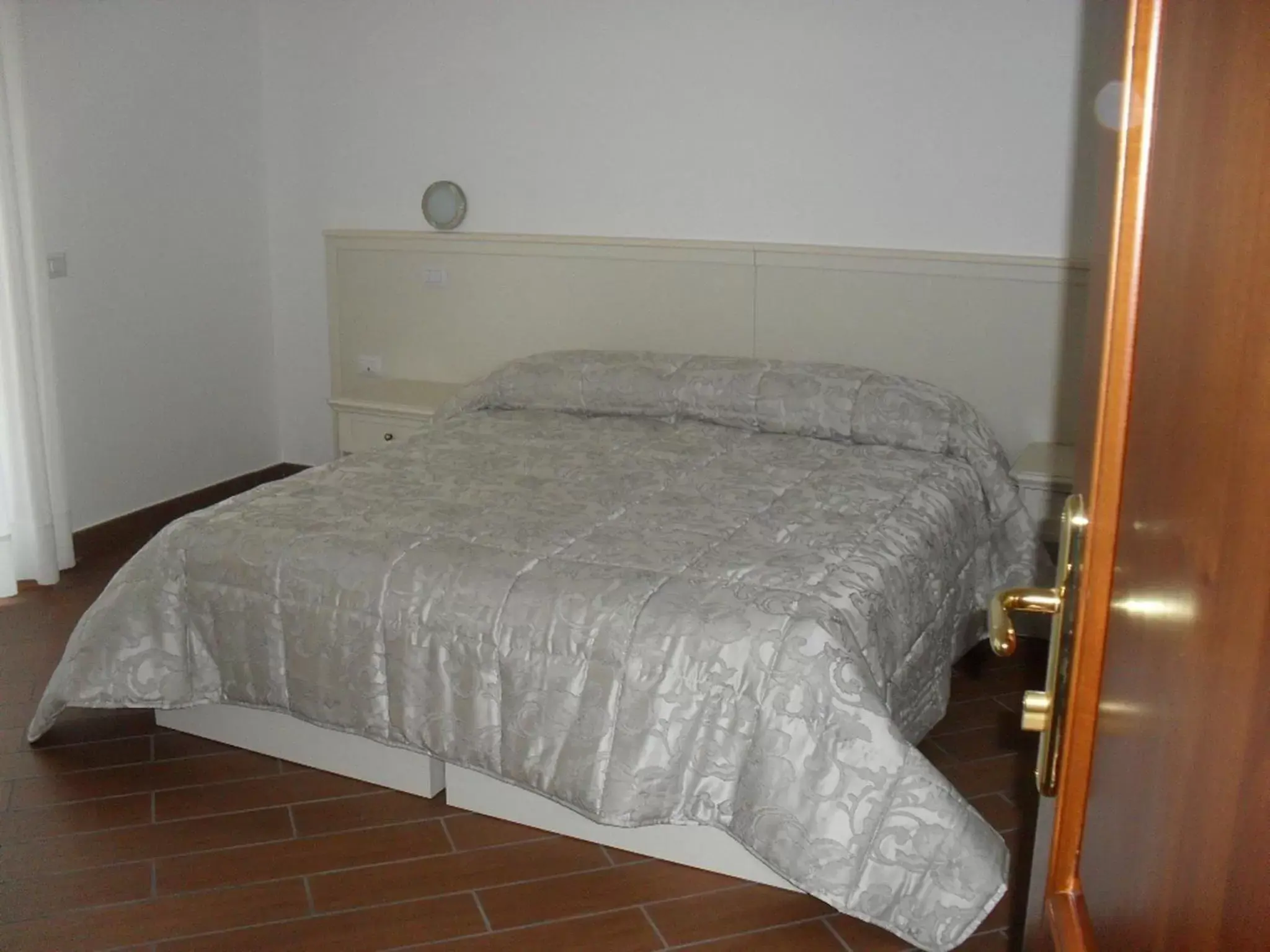 Decorative detail, Bed in Hotel Giardino San Michele