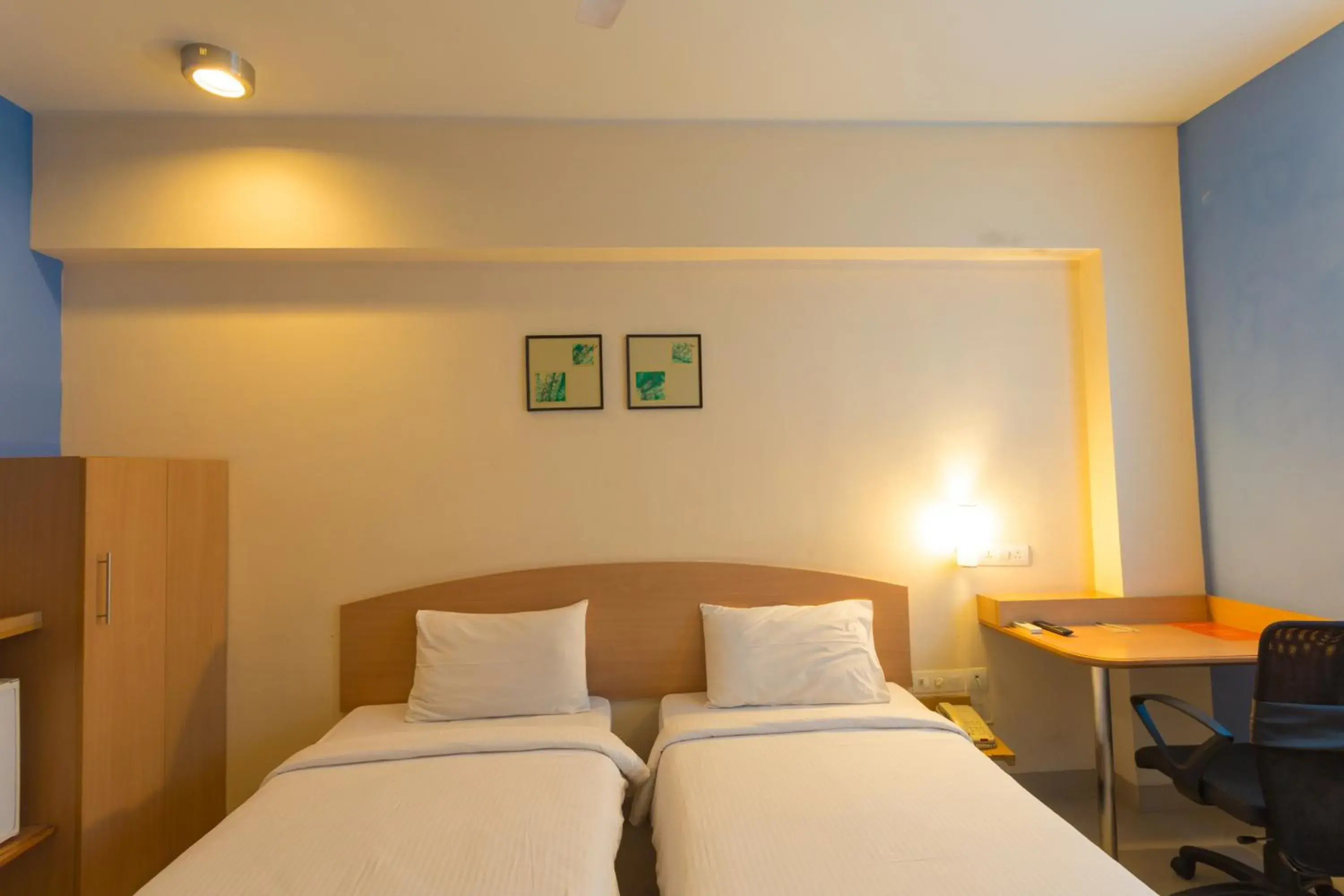 Bed in Ginger Hotel Pune - Pimpri