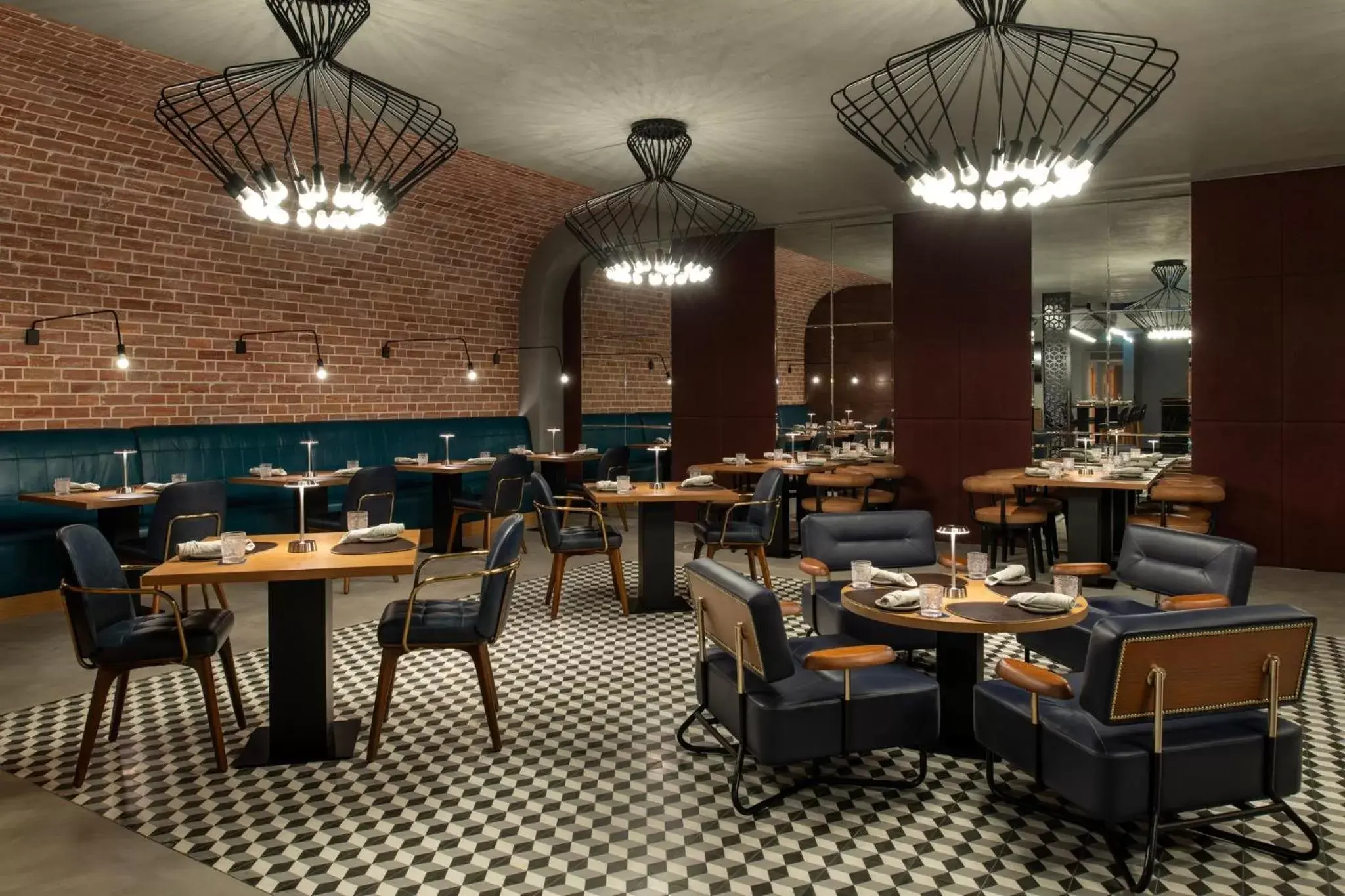 Restaurant/Places to Eat in Abesq Doha Hotel and Residences