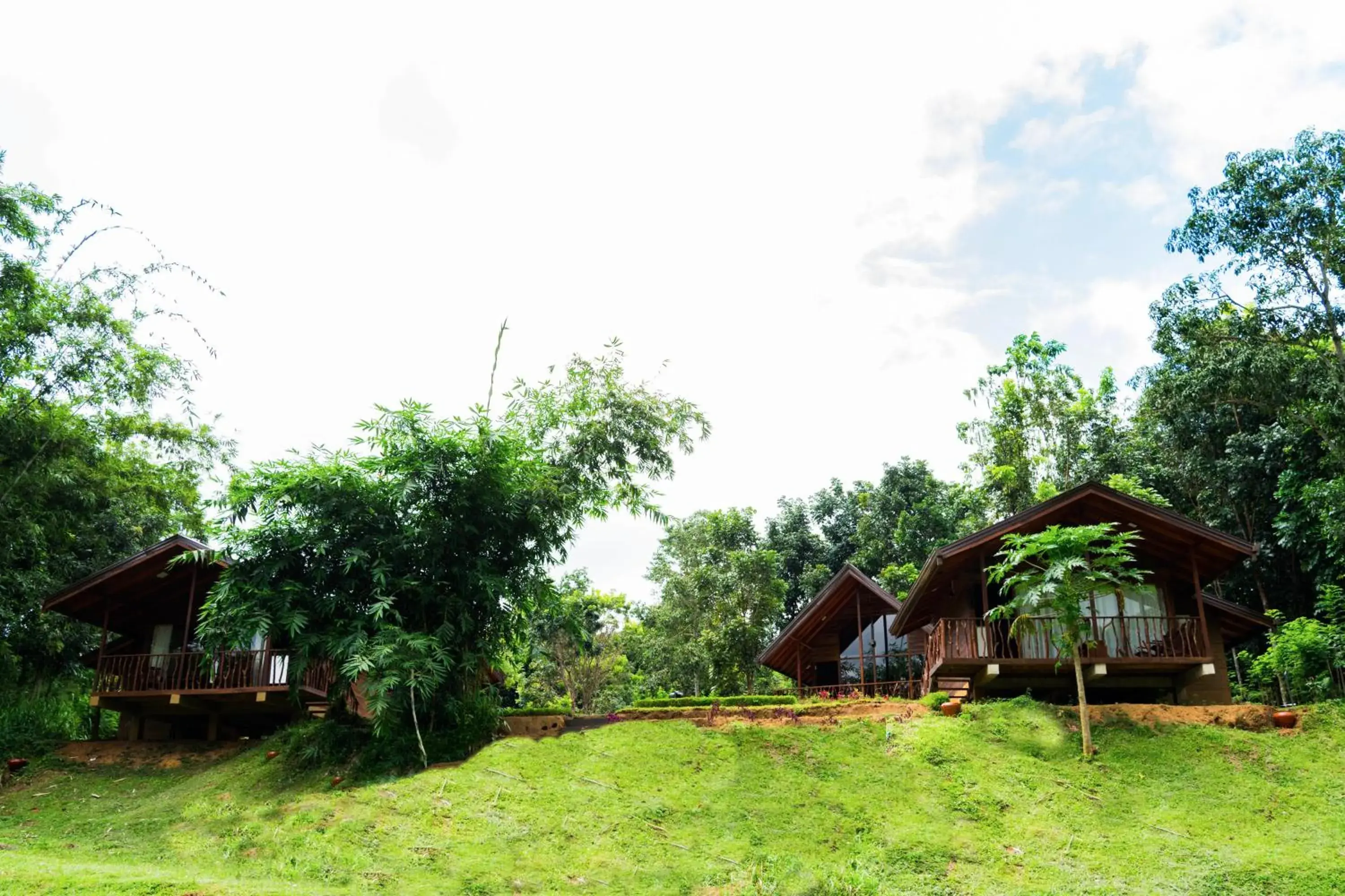 Property building, Garden in Kandy Cabana